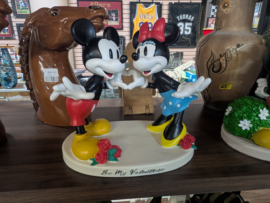 Disney Mickey Minnie Be My Valentine Figurine Romantic Display Collectible Decor