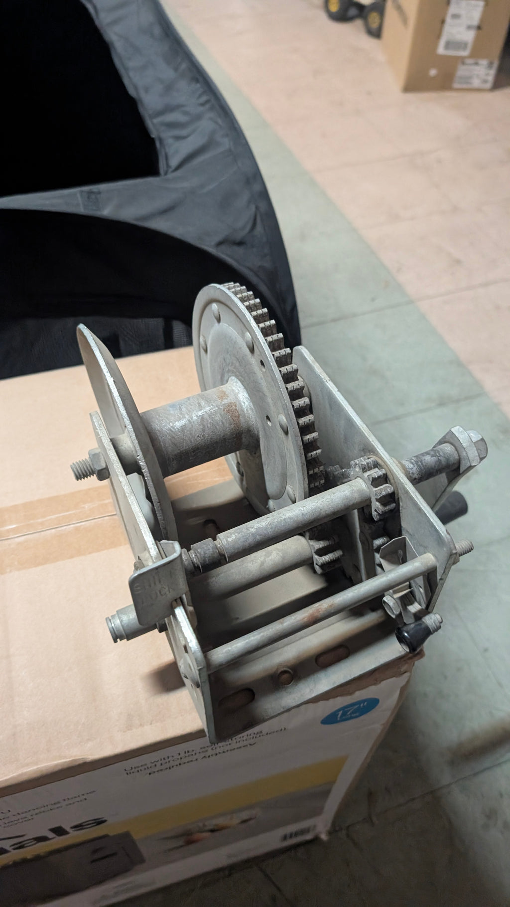 Vintage Fulton Milwaukee Hand Crank Winch Industrial Steel Gear Tool Collectible