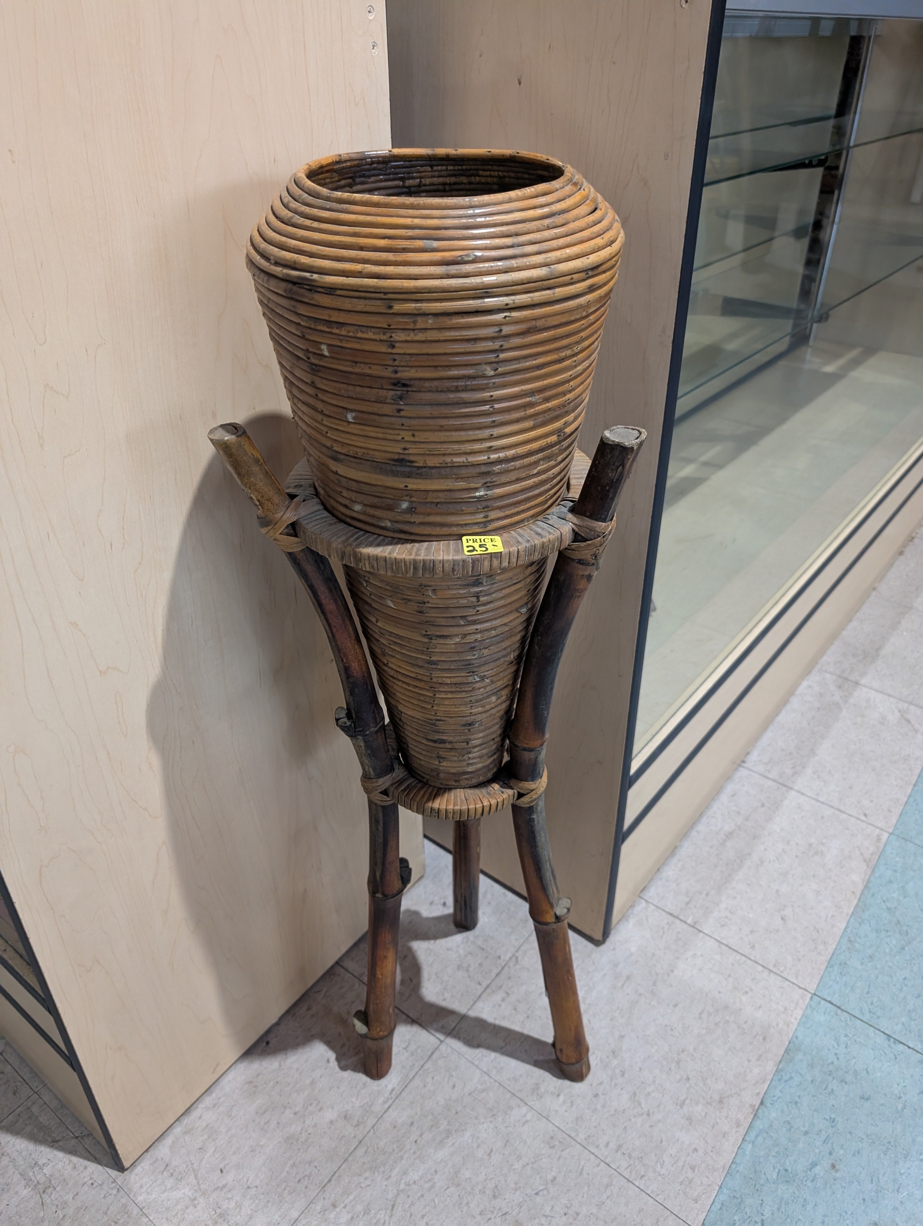 Rattan Wicker Floor Planter Basket With Bamboo Stand Boho Home Decor Display