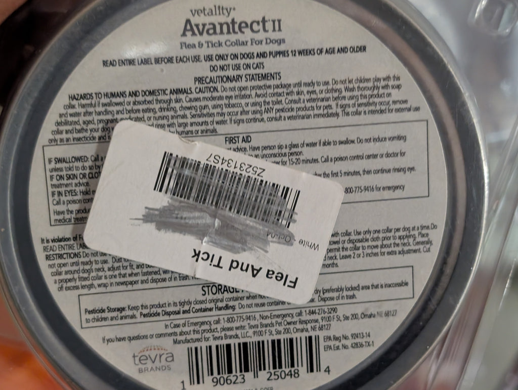 Vitality Avantect II Flea & Tick Collar for Dogs Fits Necks Up to 26 Inches