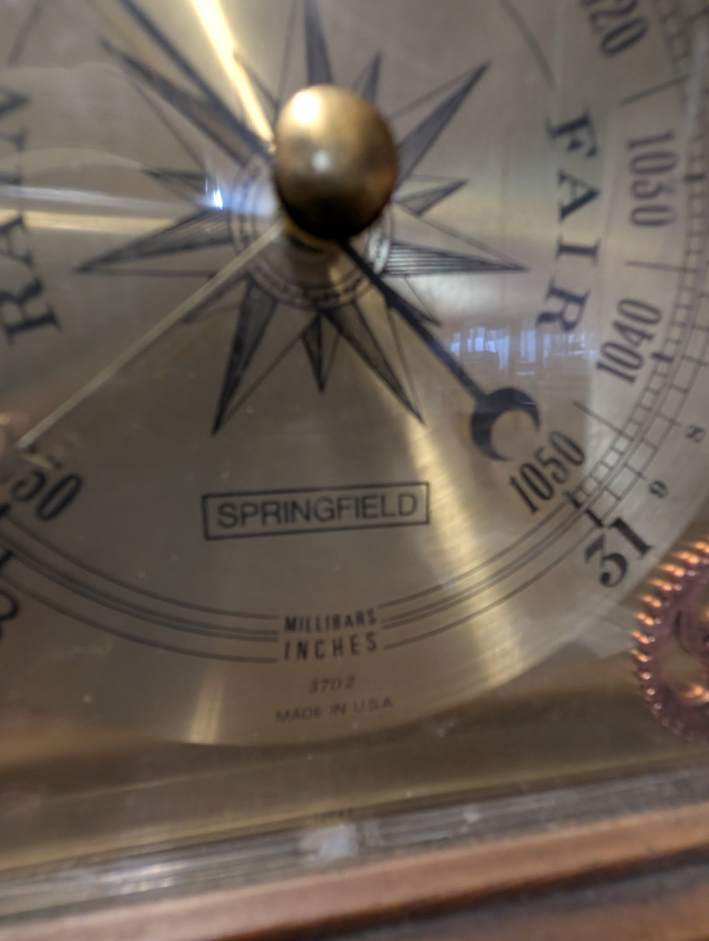 Springfield Wall Weather Station Barometer Thermometer Hygrometer Display