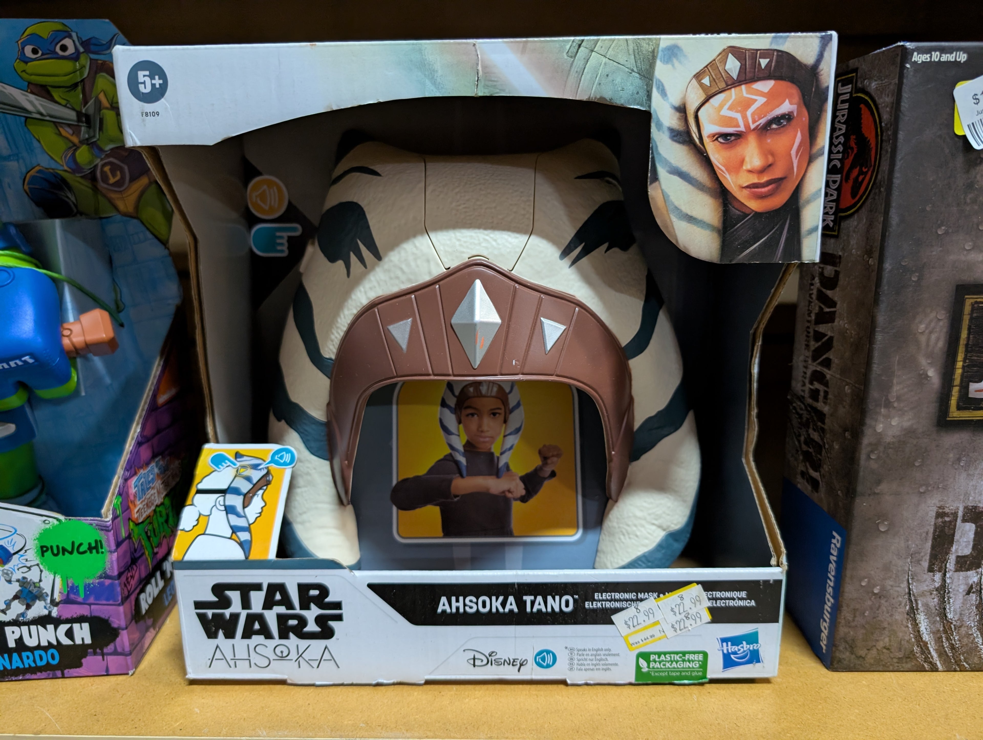 Star Wars Ahsoka Tano Electronic Costume Helmet Mask Disney Hasbro Original Box