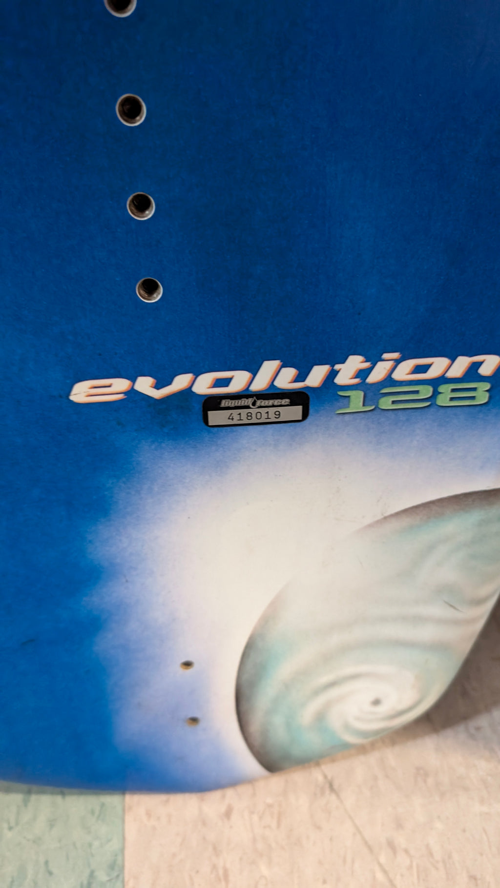 Liquid Force Evolution 128 Wakeboard Vintage Space Graphic Board