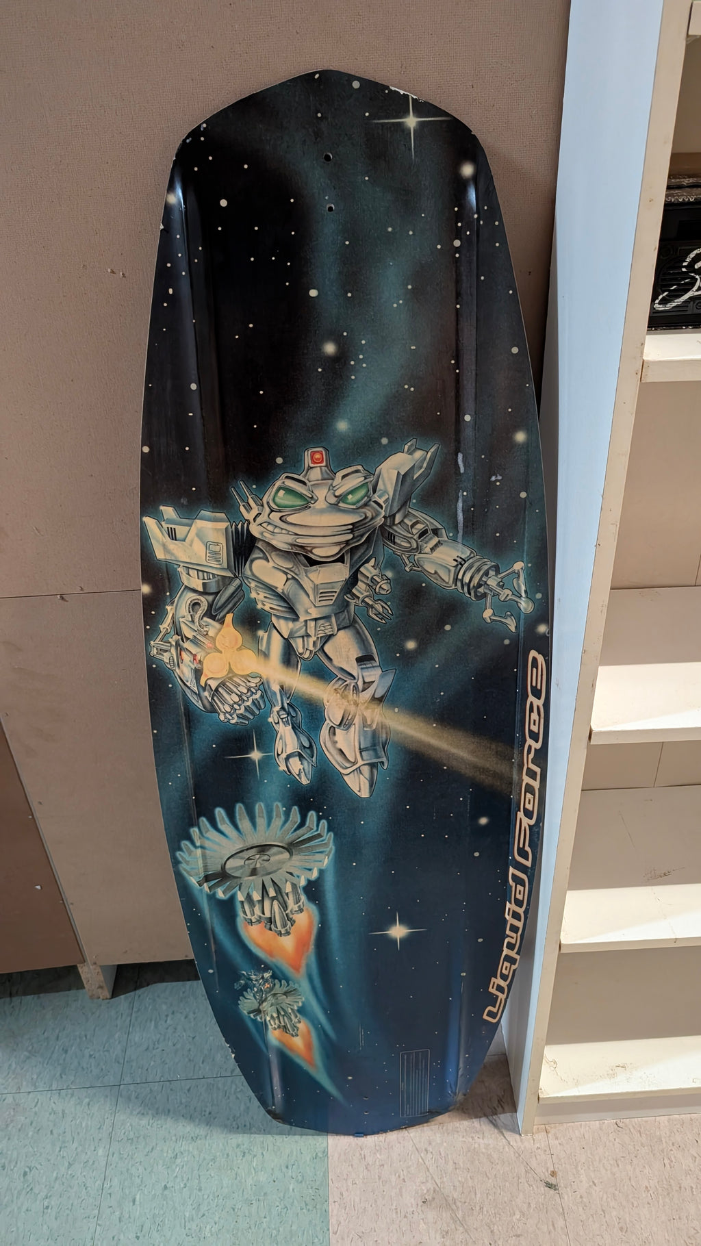 Liquid Force Evolution 128 Wakeboard Vintage Space Graphic Board
