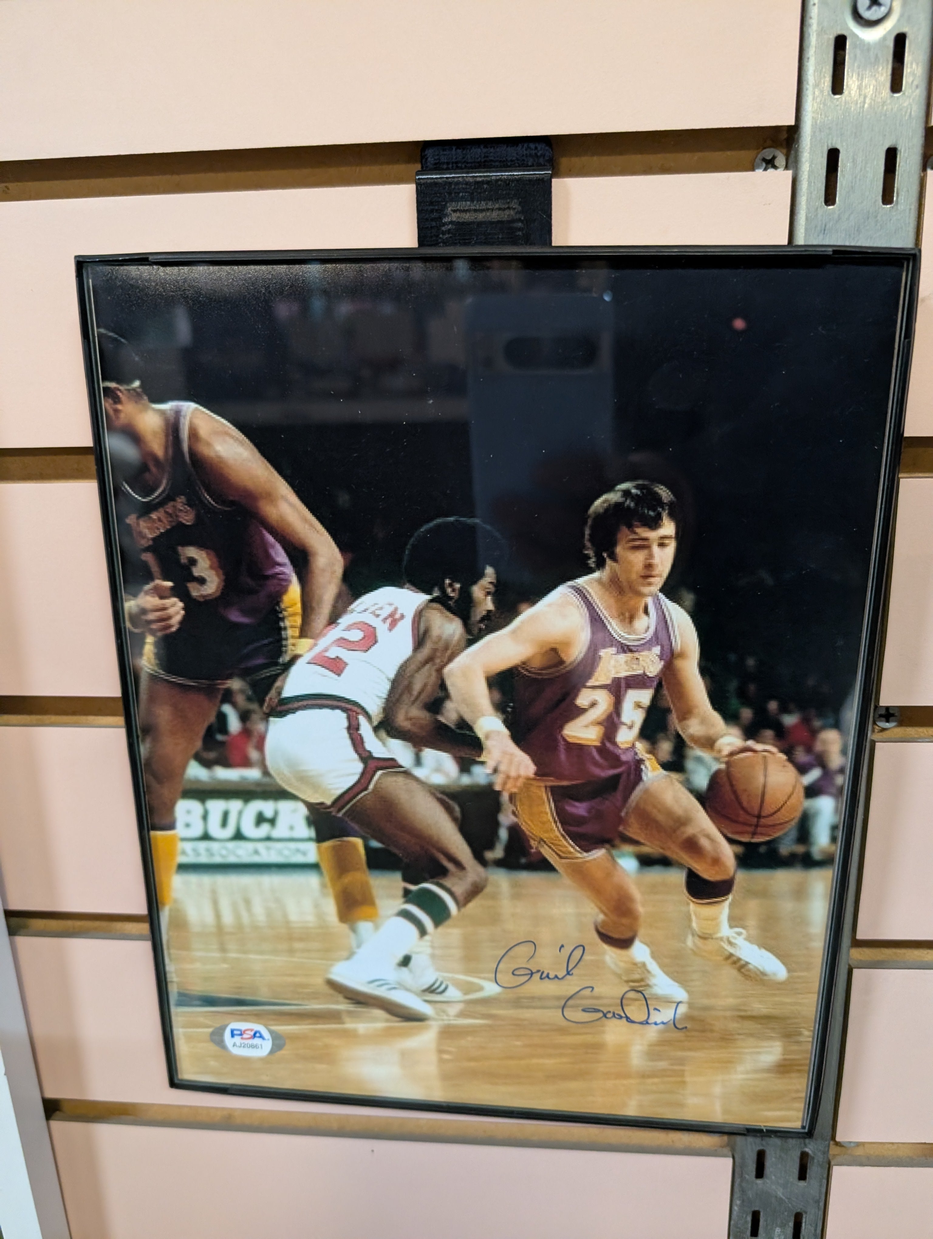 Vintage Gail Goodrich Signed Autograph Framed 8x10 Los Angeles Lakers Photo PSA