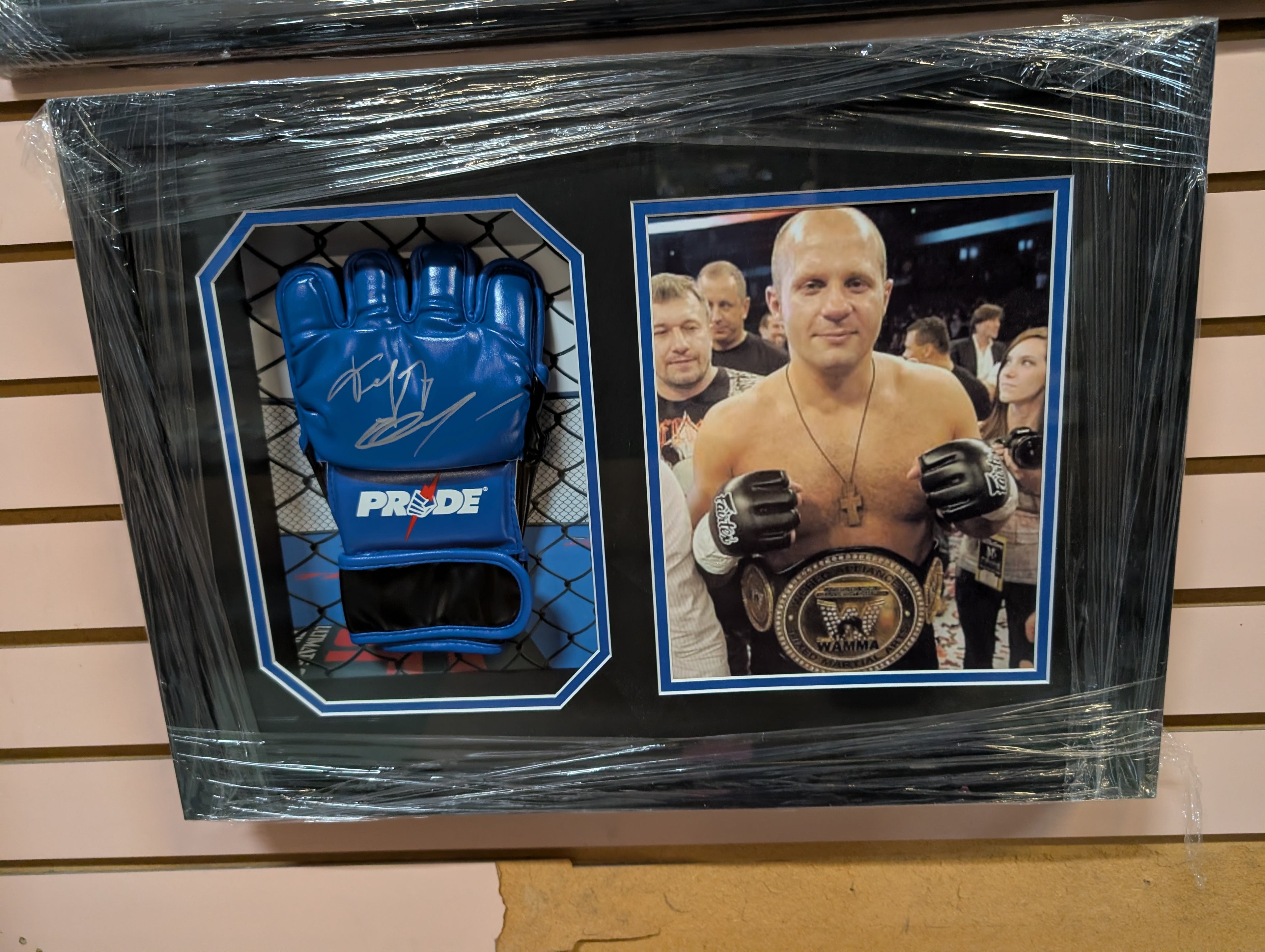 Vintage Fedor Emelianenko Signed Autograph Framed PRIDE MMA Glove Display.