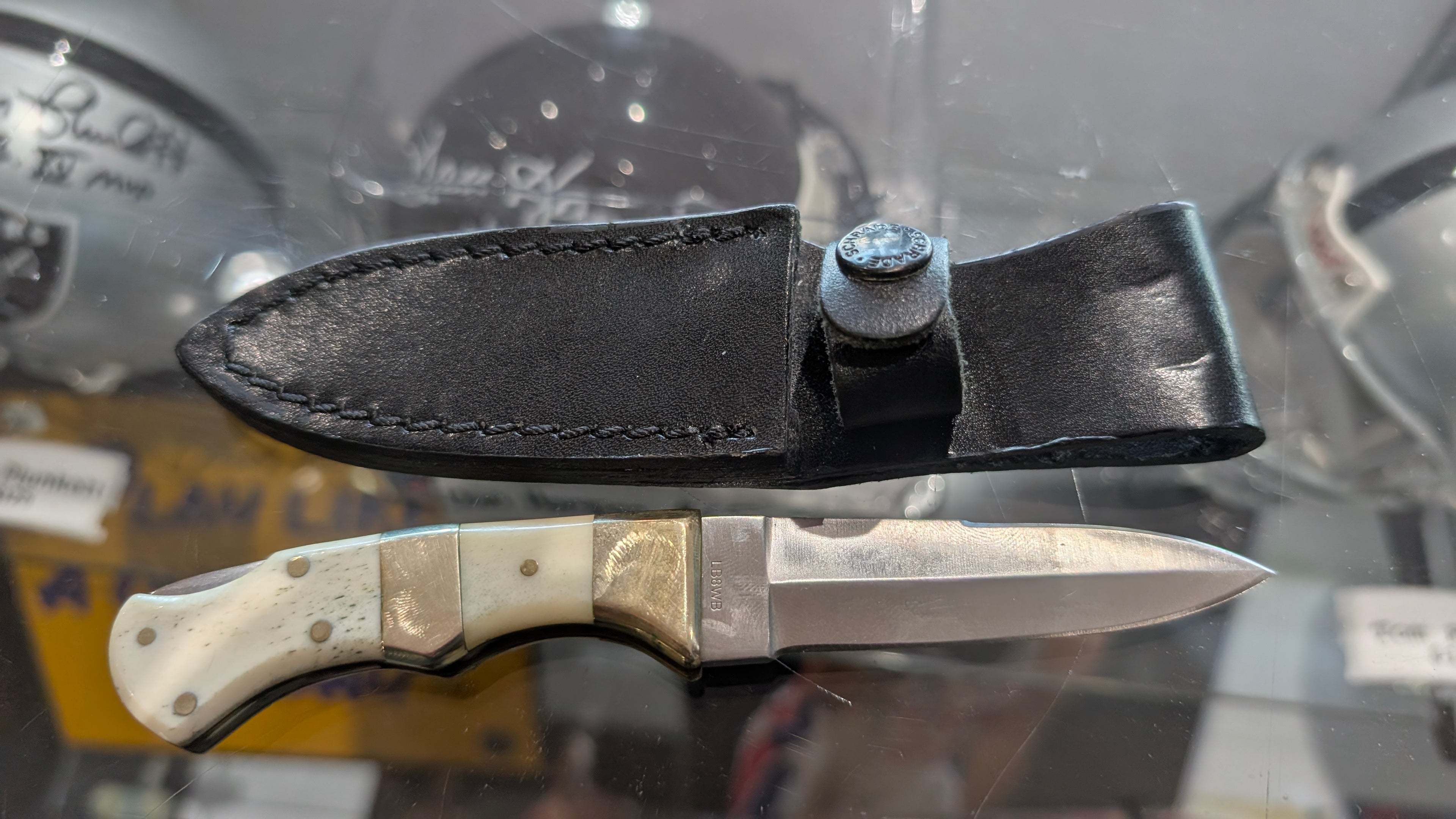 Vintage Schrade Cut Co LB8WB Fixed Blade Knife With Bone Handle And Leather Sheath