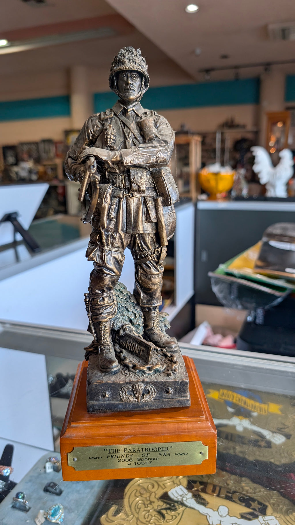 Vintage Friends Of NRA The Paratrooper Airborne Soldier Statue Figurine 2006