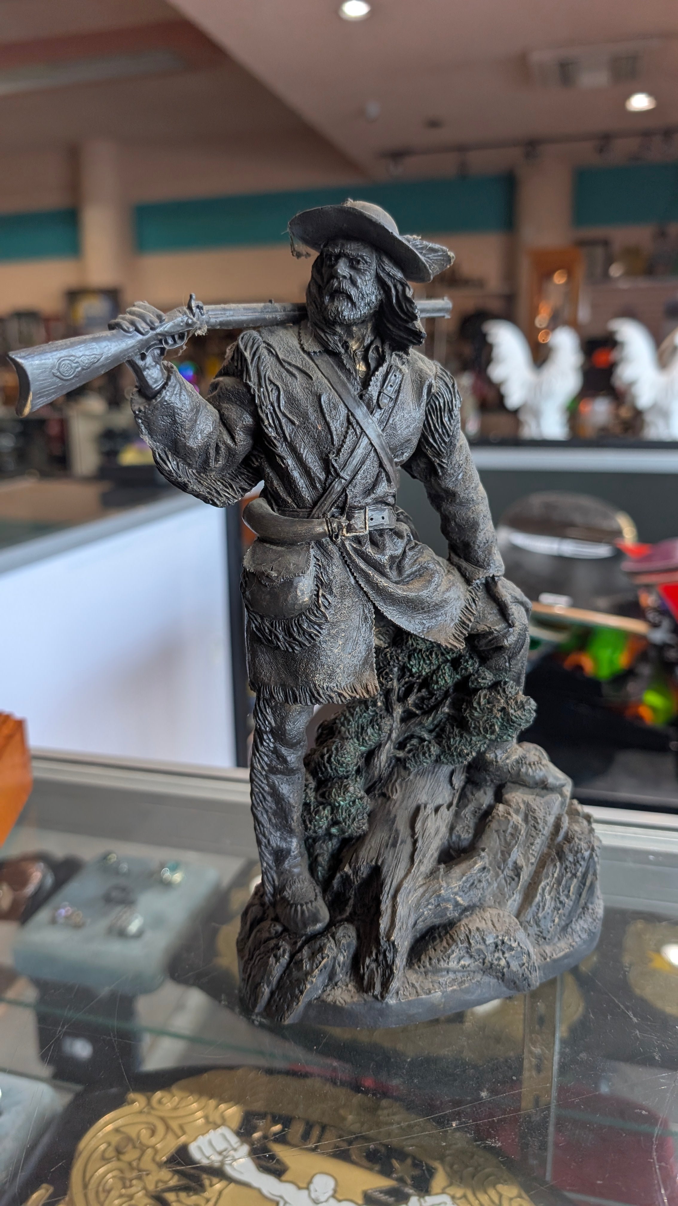 Vintage Friends Of NRA Trailblazer Statue By Rick Terry 2003 Collectible Art