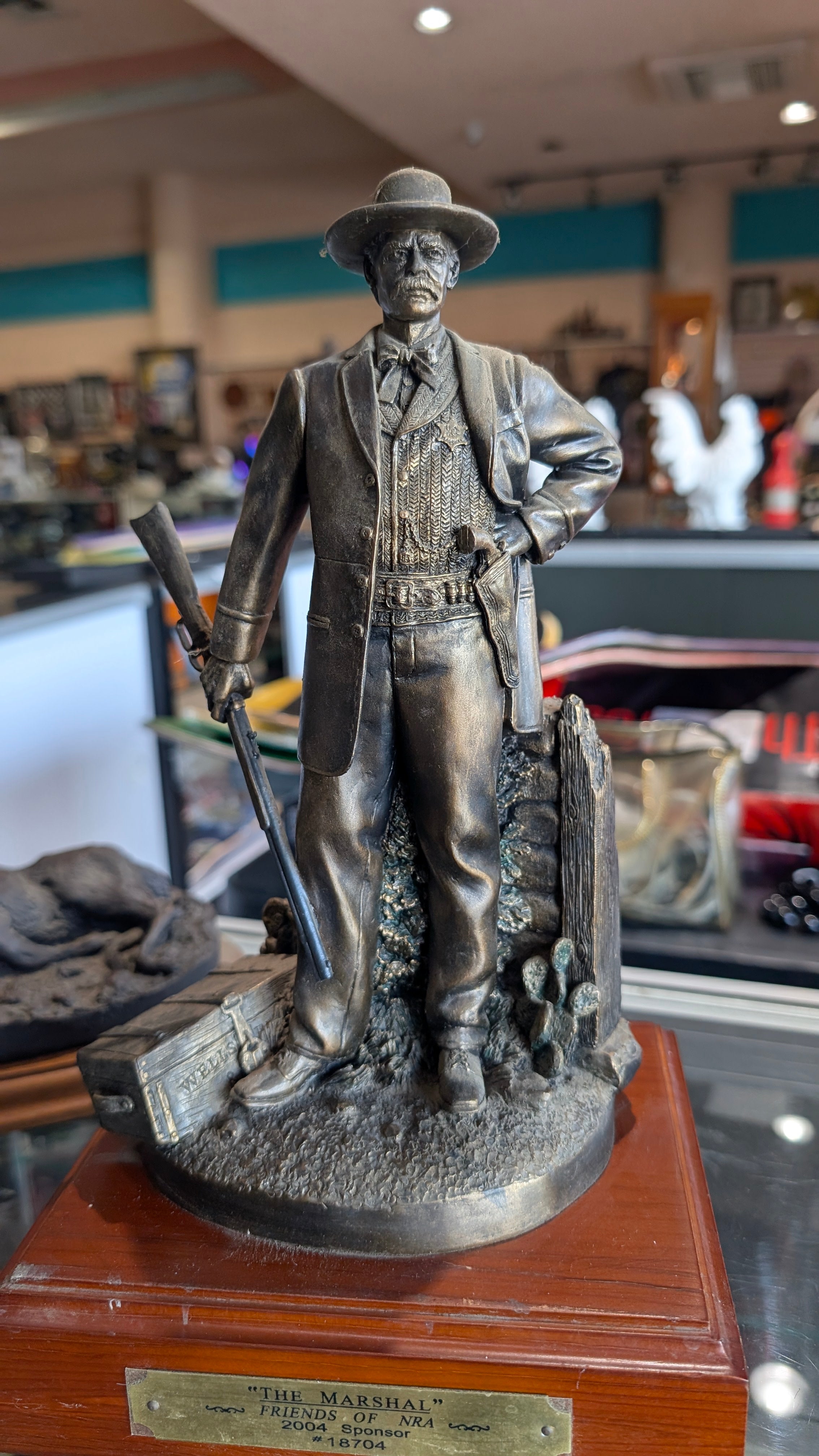 Vintage Big Sky Carvers The Marshal Friends Of NRA Western Lawman Sculpture