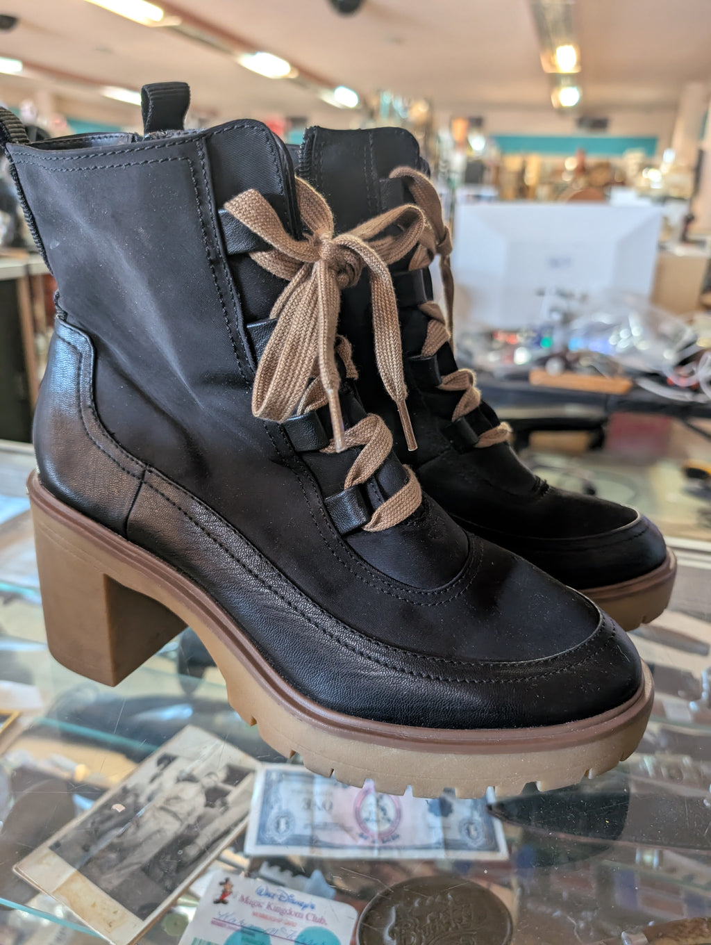 Universal Thread Glenda Leather Boots Women's 9 Ankle Block Heel Fall Casual