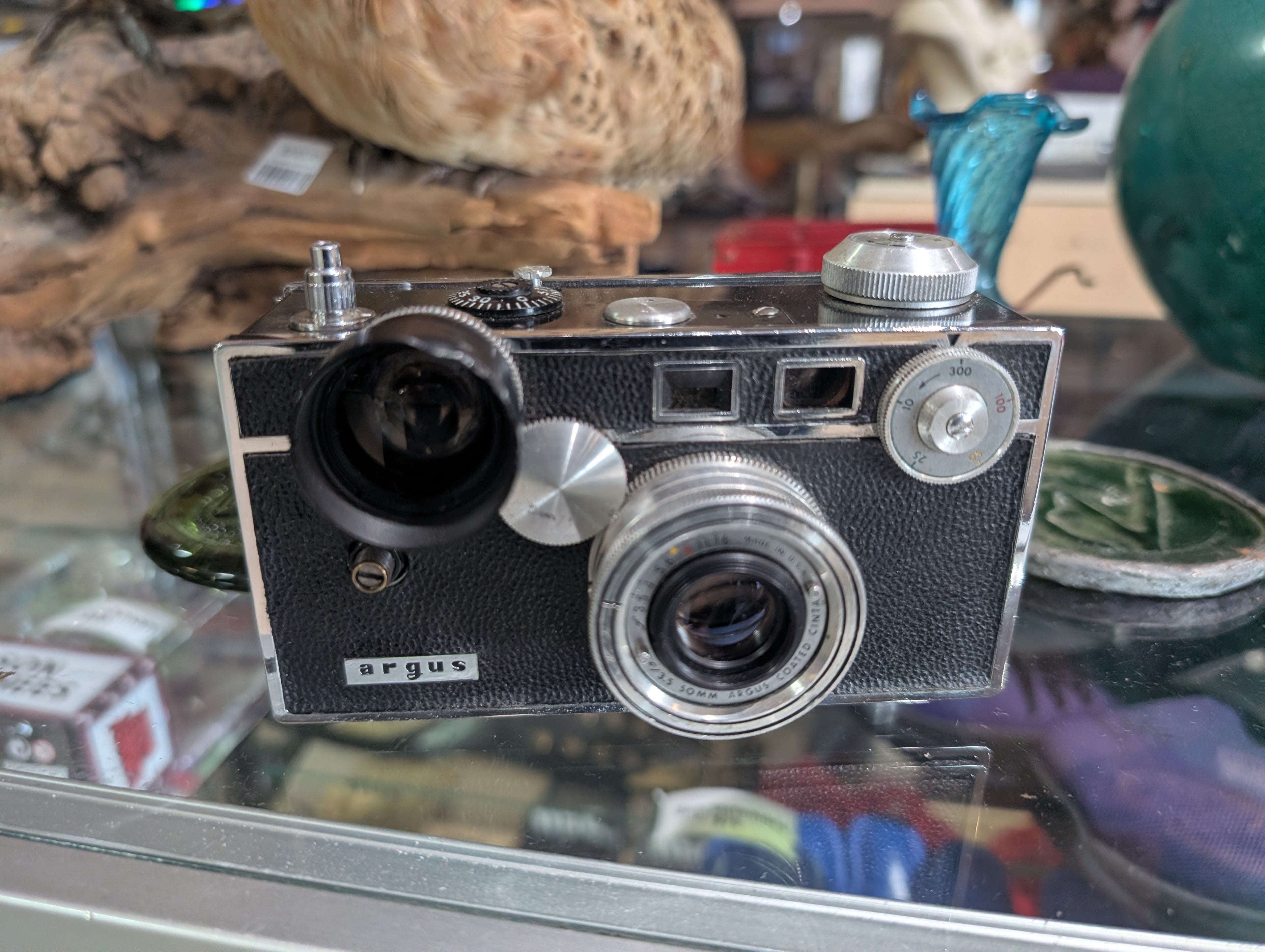 Vintage Argus 35mm Rangefinder Film Camera 50mm Lens Retro Collectible