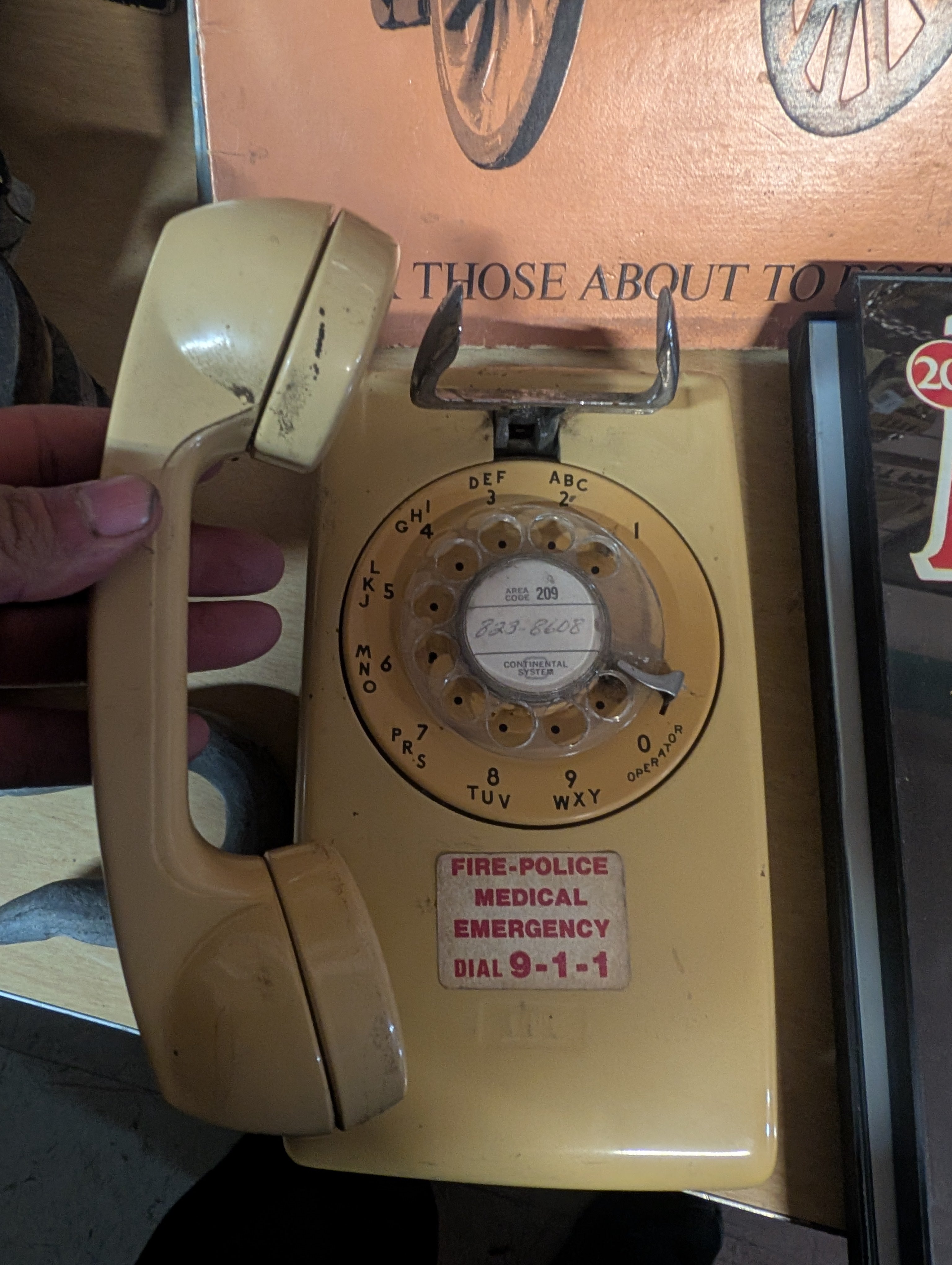 Vintage Beige Rotary Wall Telephone Continental System 911 Dial Phone