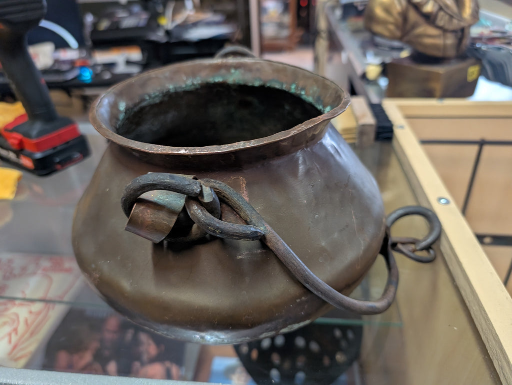 Antique Hand Hammered Copper Cauldron Pot Iron Handle Rustic Decor