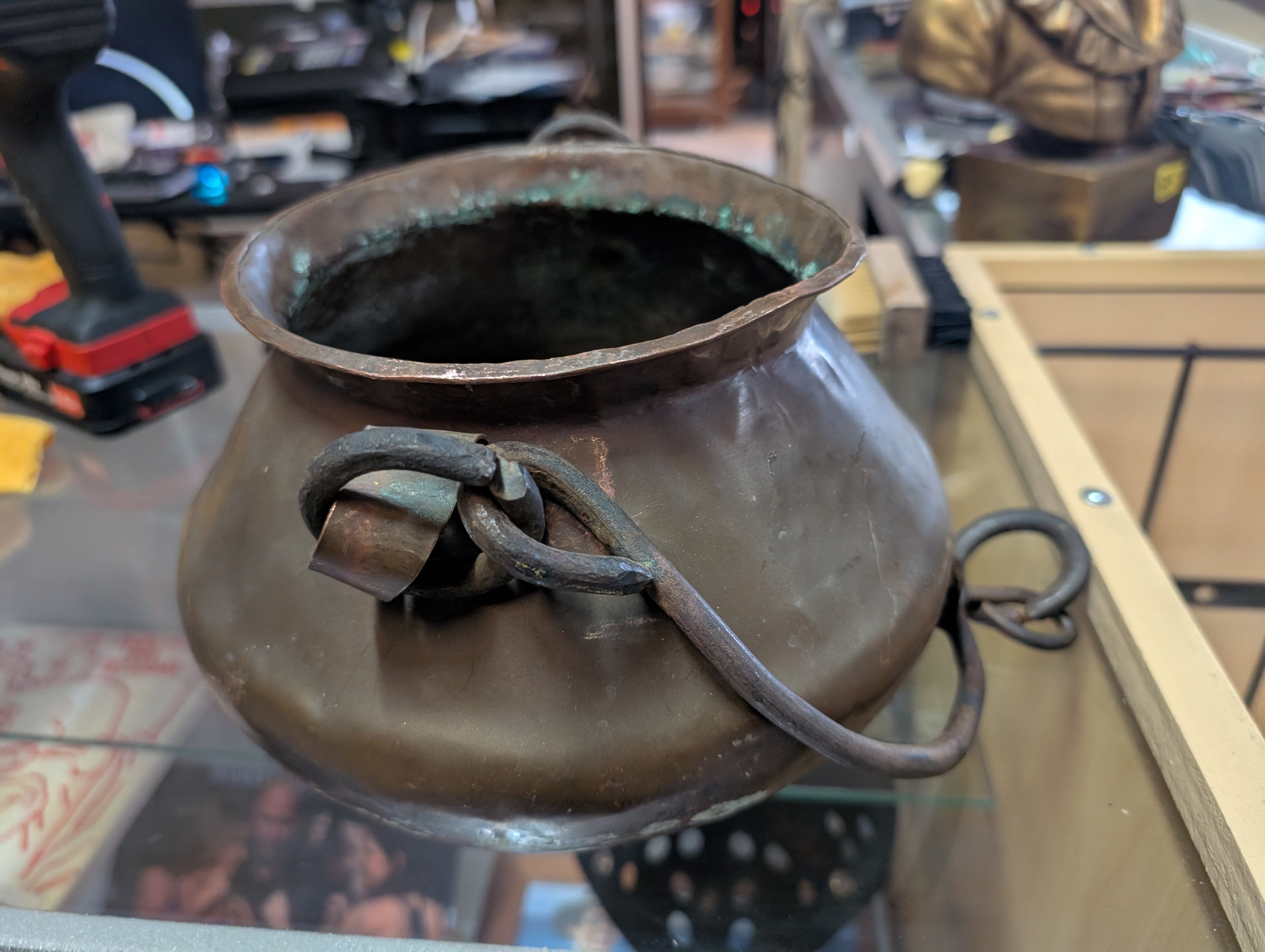 Antique Hand Hammered Copper Cauldron Pot Iron Handle Rustic Decor
