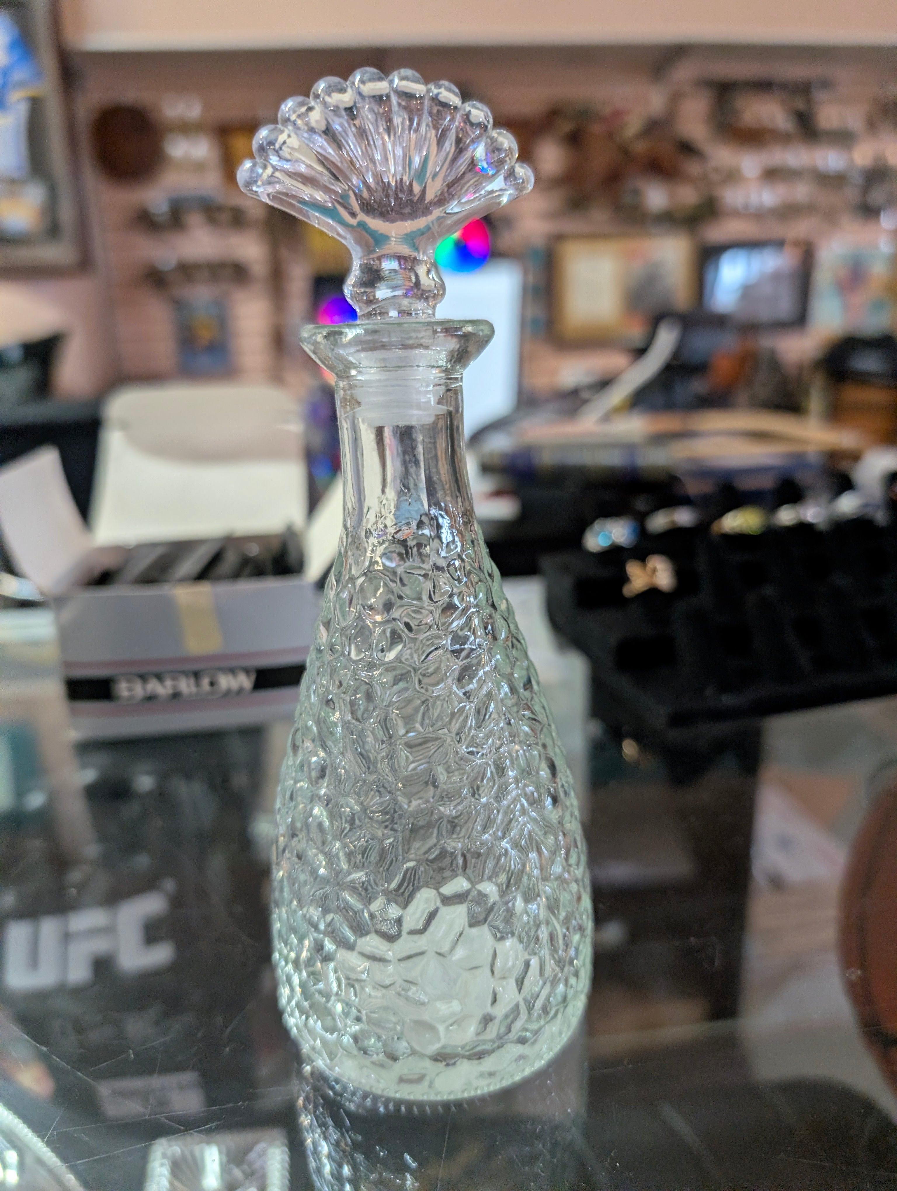 Vintage Clear Pressed Glass Decanter Shell Stopper Barware Display