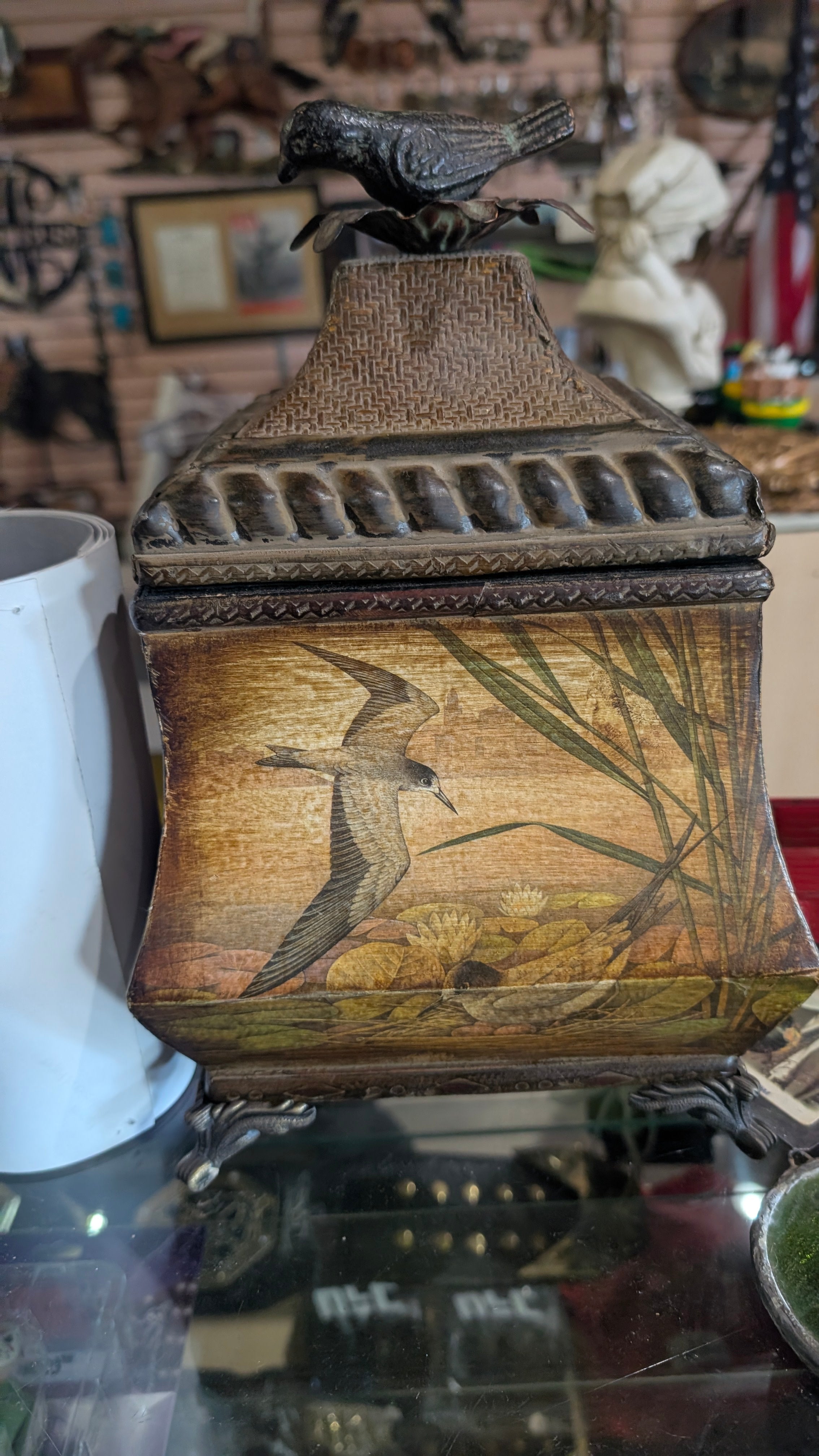 Vintage Bird Motif Decorative Storage Box Metal Lid Woodland Decor