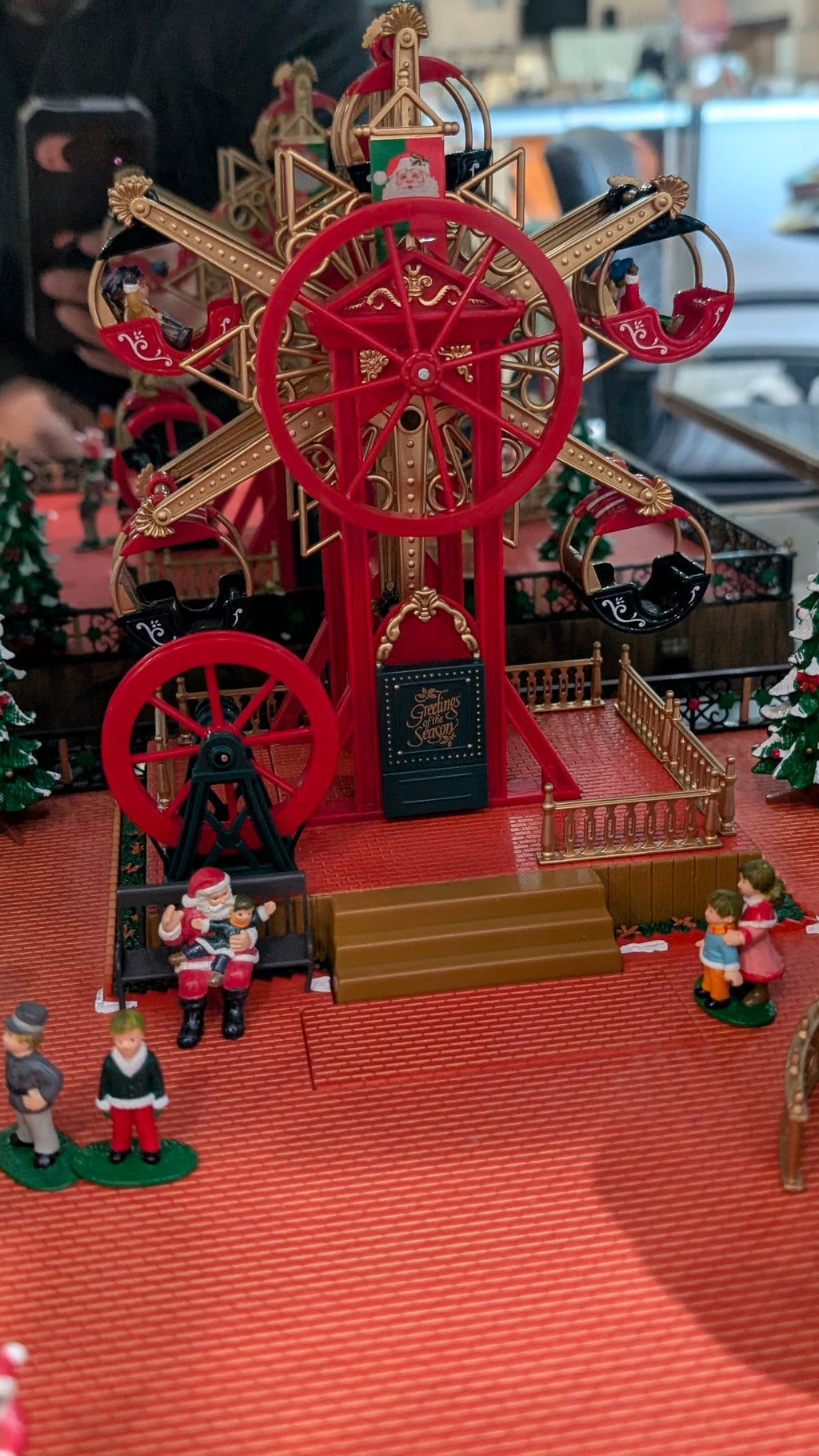 Maisto Santas Holiday Wonderland Animated Musical Display Needs Fuse Replacement to power on