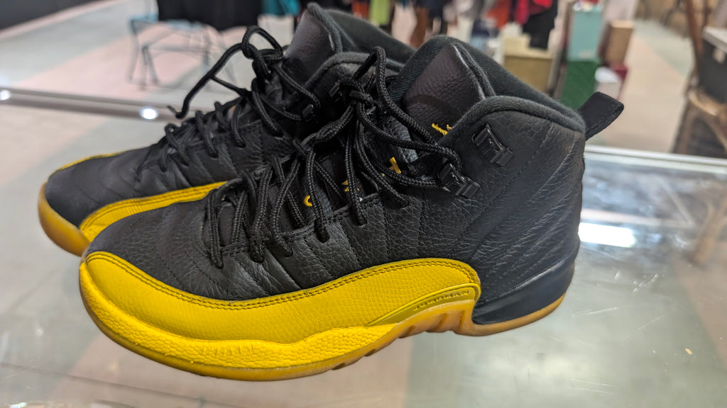 Air Jordan 12 Retro Black University Gold Mens Size 7Y 153265070