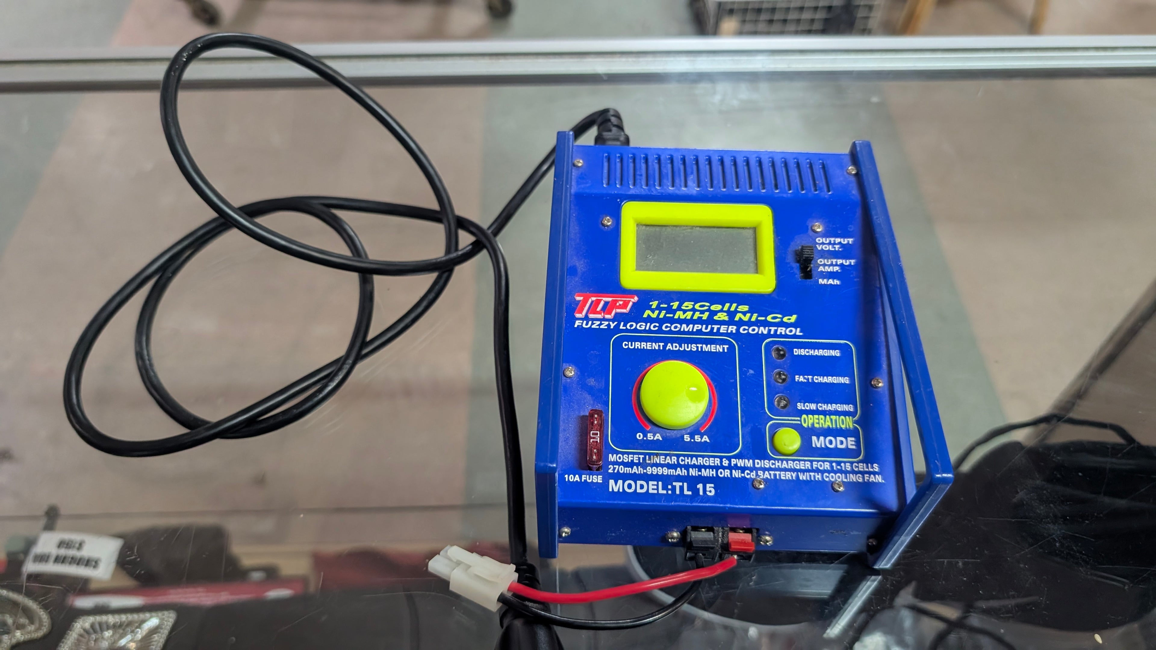 TLP TL 15 Ni MH Ni Cd Battery Charger Discharger 1 15 Cells 80W