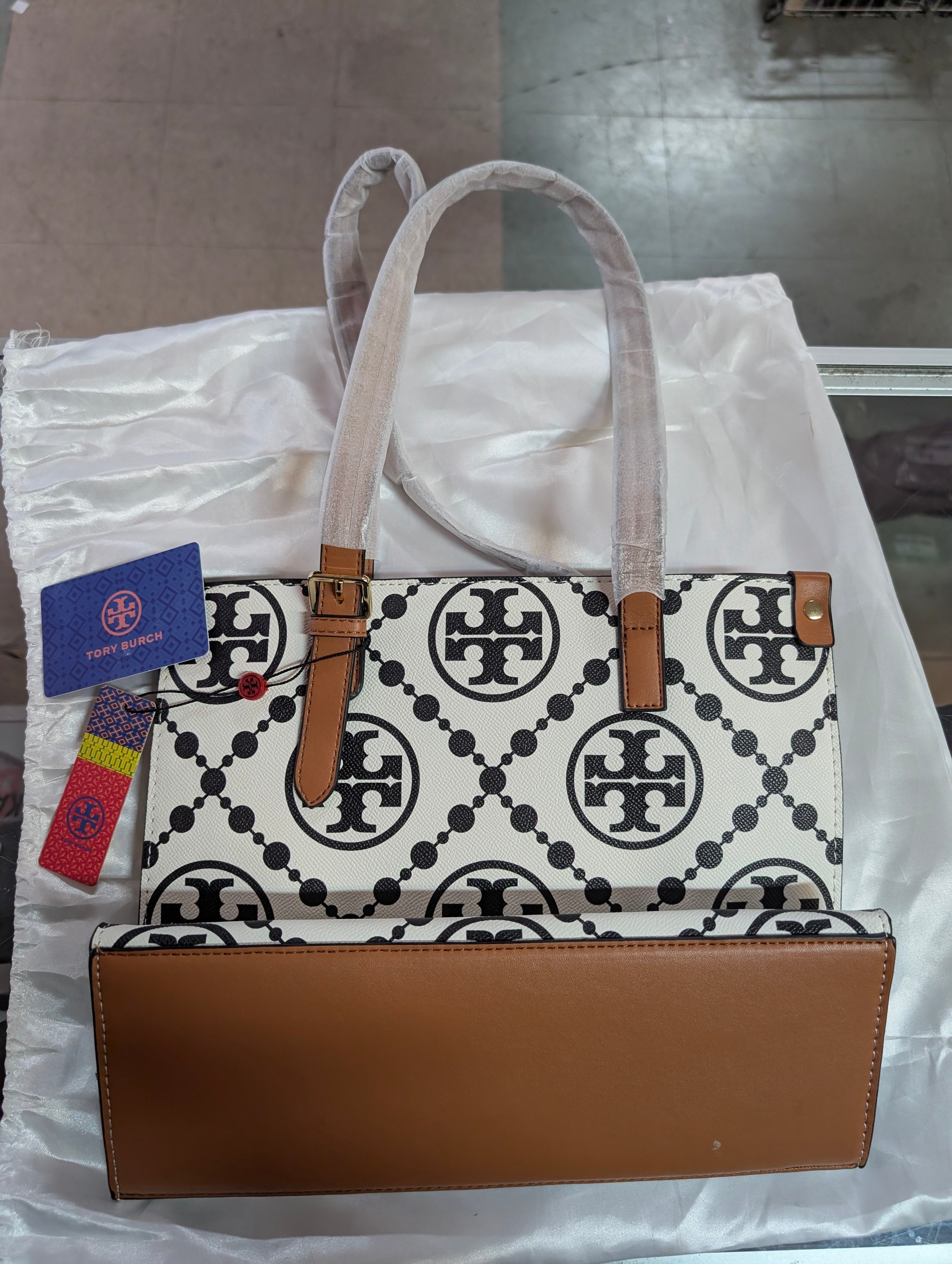 Tory Burch Perry Logo Tote Bag Canvas Leather Trim Large Designer Handbag
