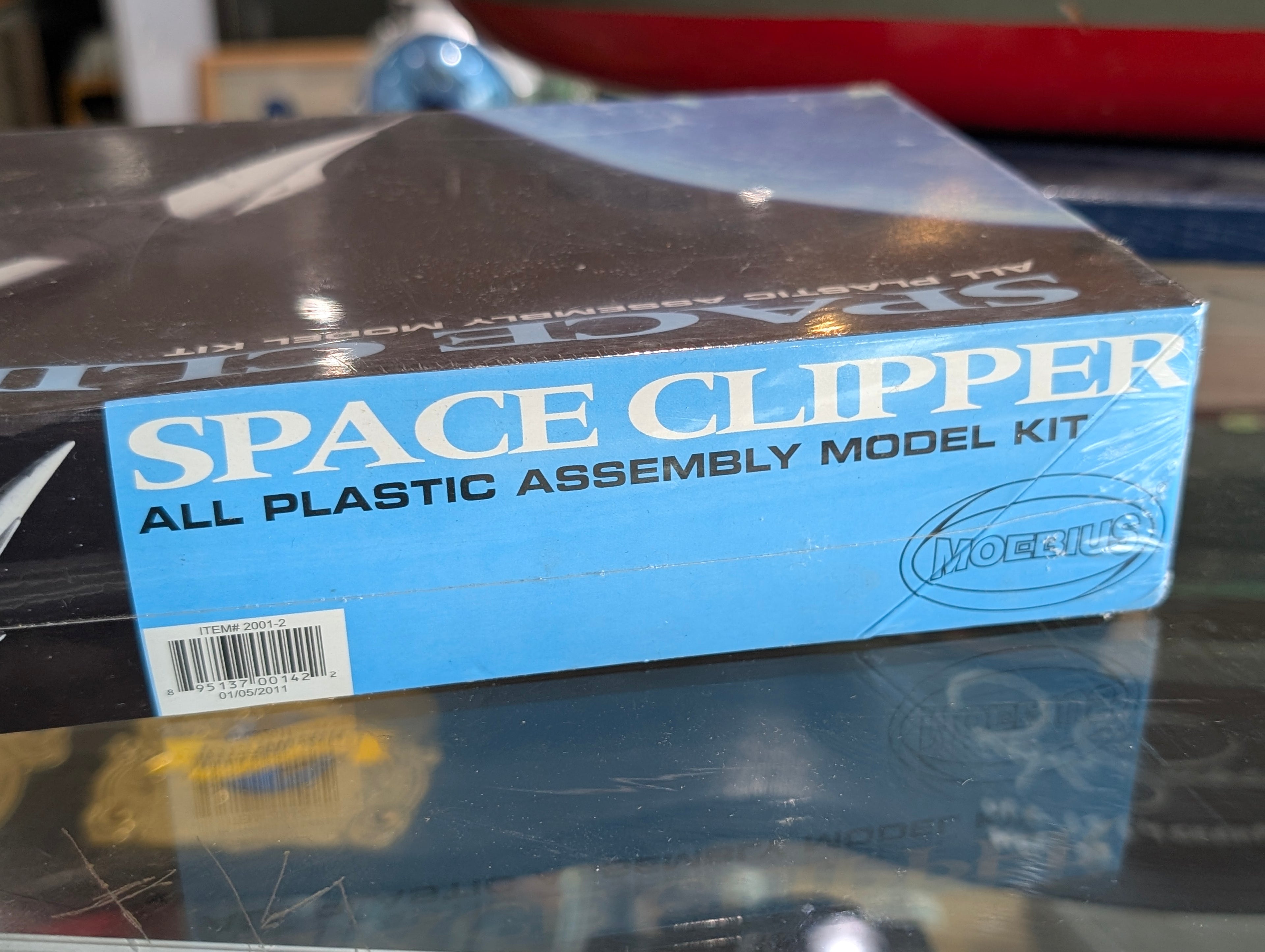 Moebius Space Clipper Model Kit 2001-2 Sealed Sci-Fi Assembly
