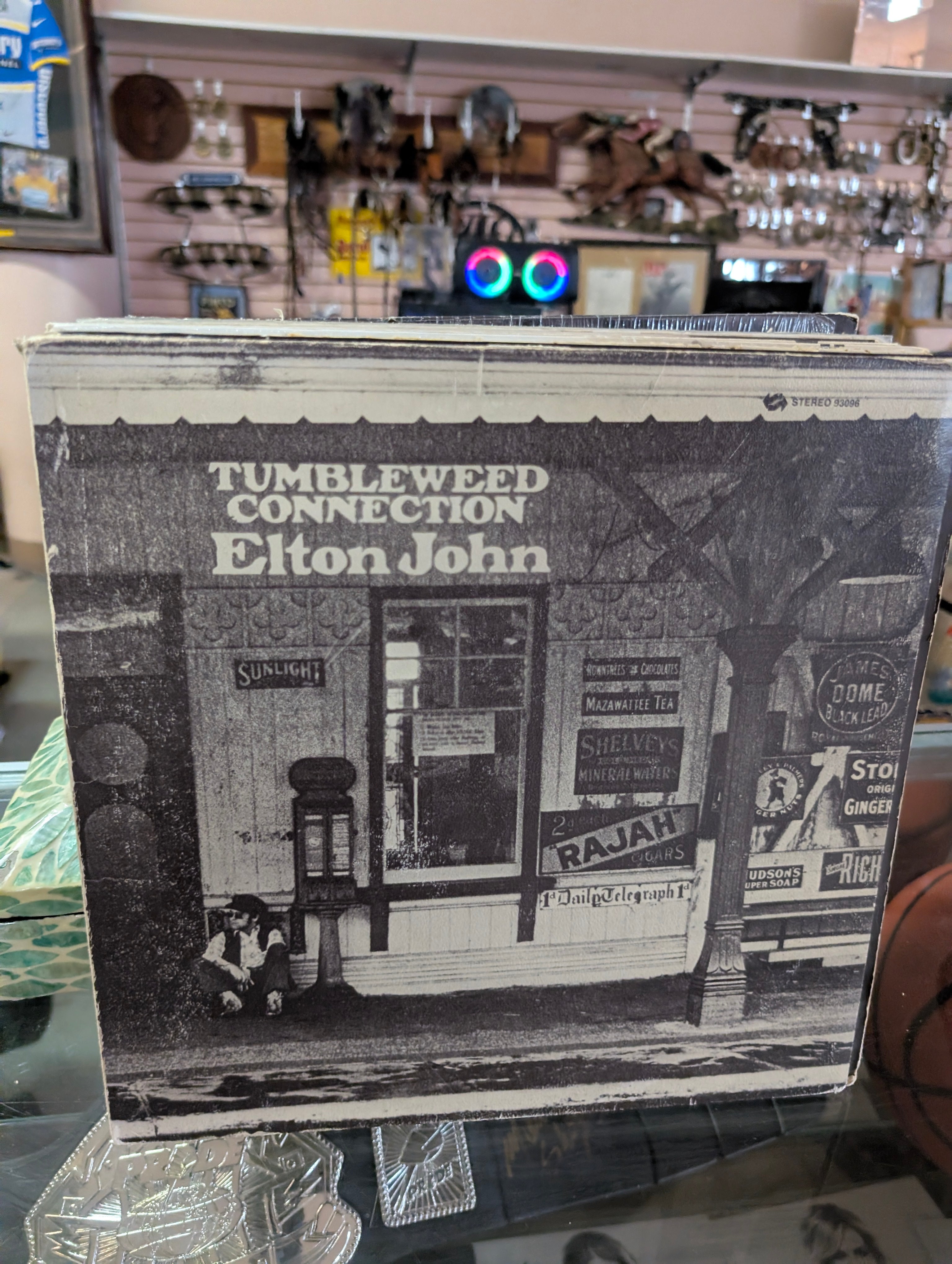 Vintage Elton John Tumbleweed Connection UNI 93096 Vinyl LP Album