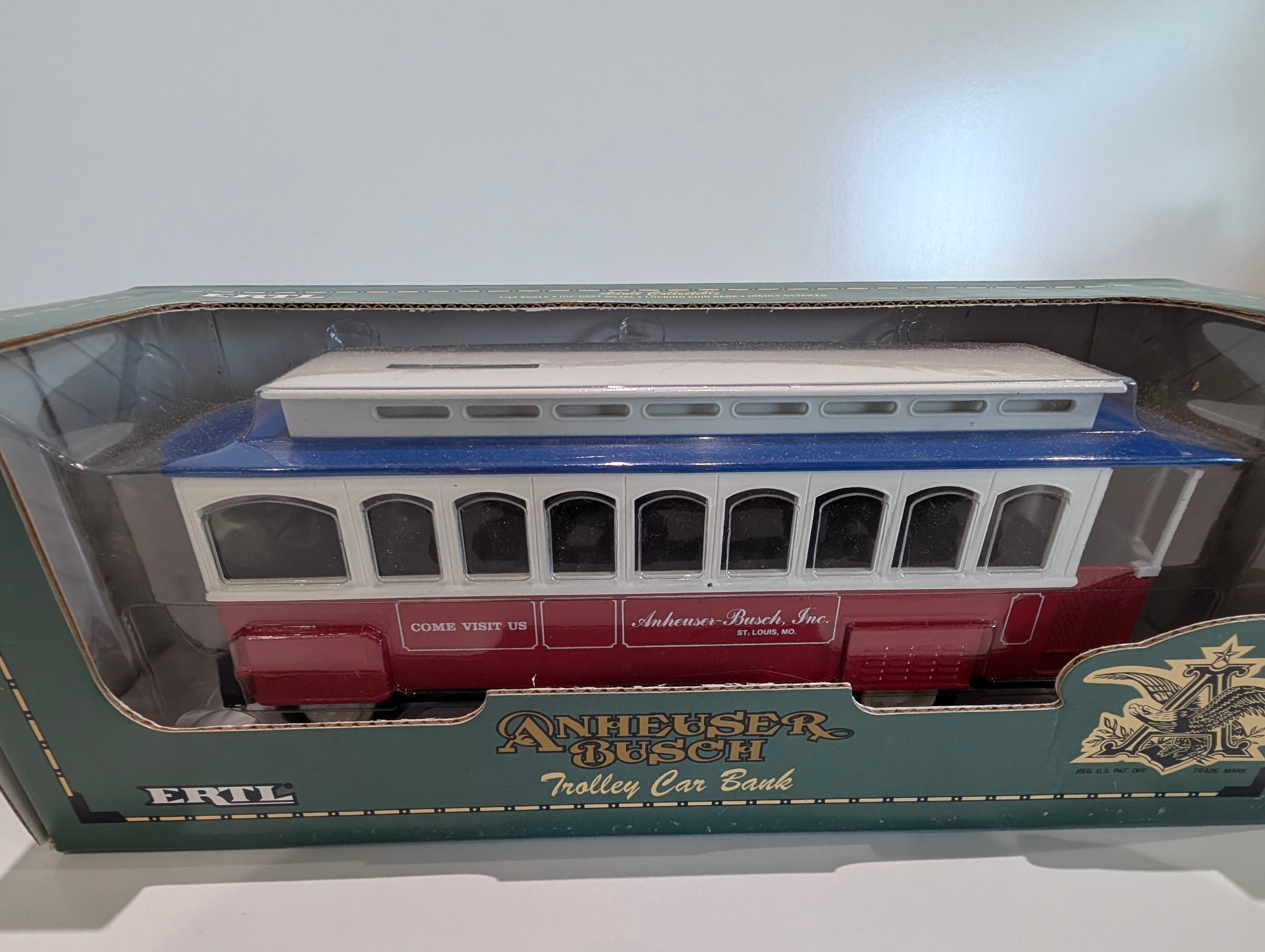 Vintage 1994 Ertl Anheuser Busch Trolley Car Bank 1/43 Diecast Coin
