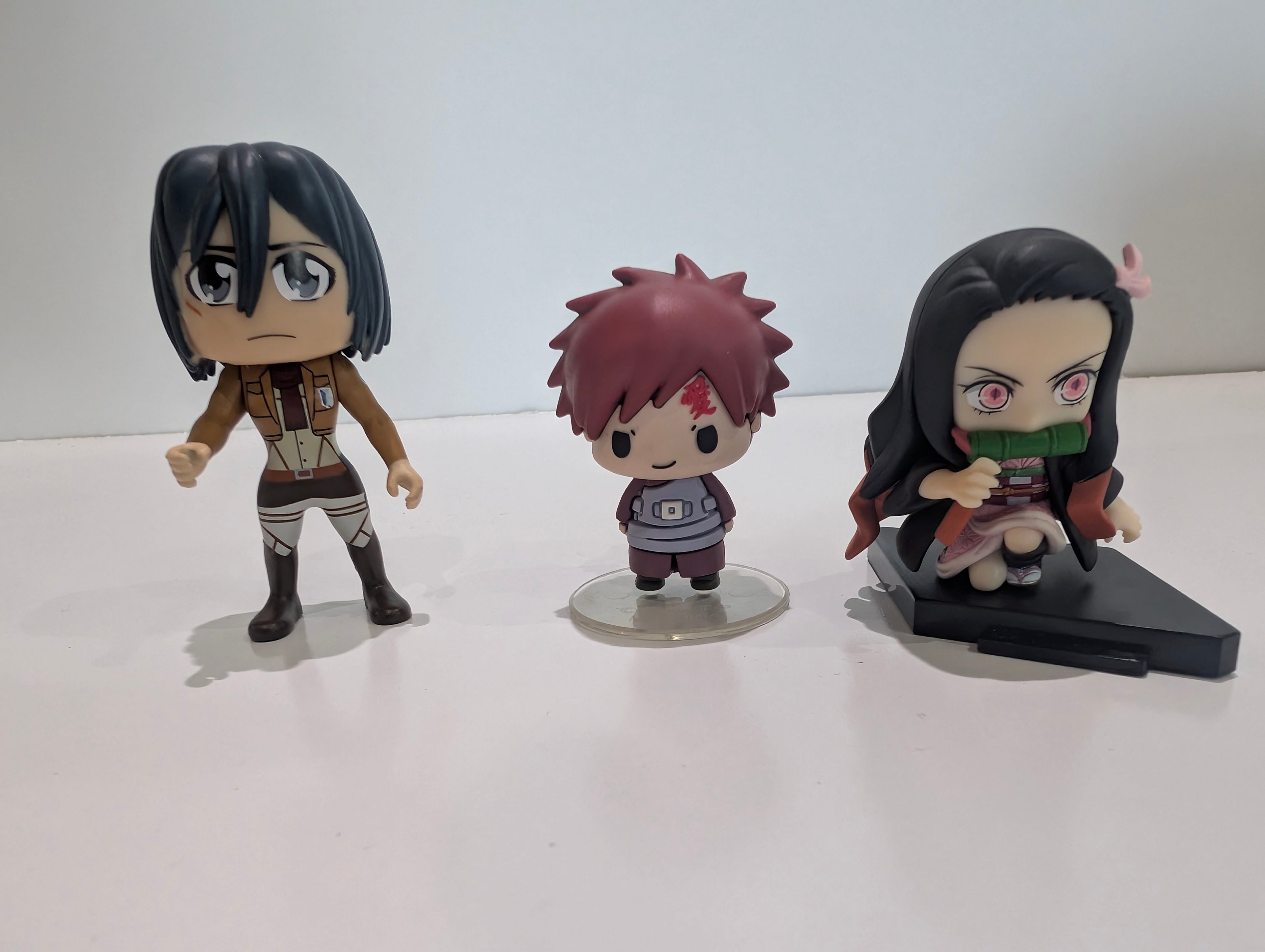1 Figure - Demon Slayer Nezuko Gaara Attack on Titan