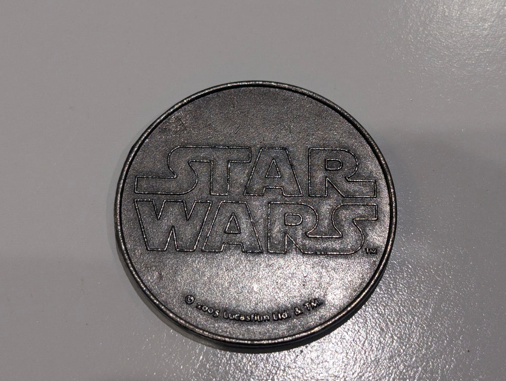 2005 Star Wars Darth Vader Metal Collectible Coin Lucasfilm Ltd Display