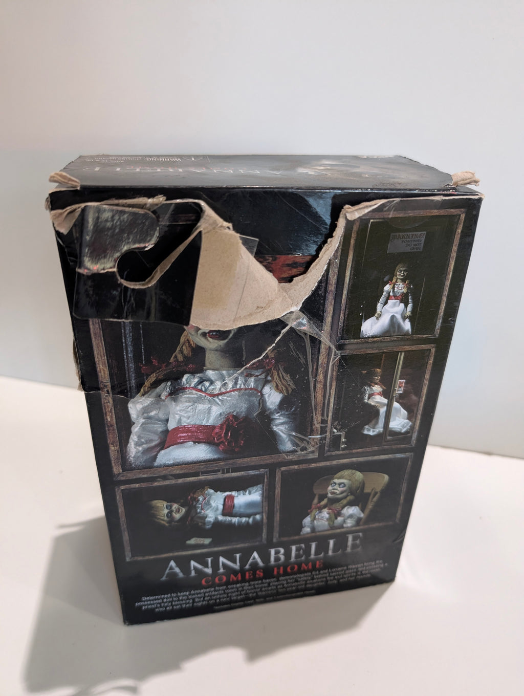 Annabelle Comes Home Collector Doll Display Case Horror Movie Figure