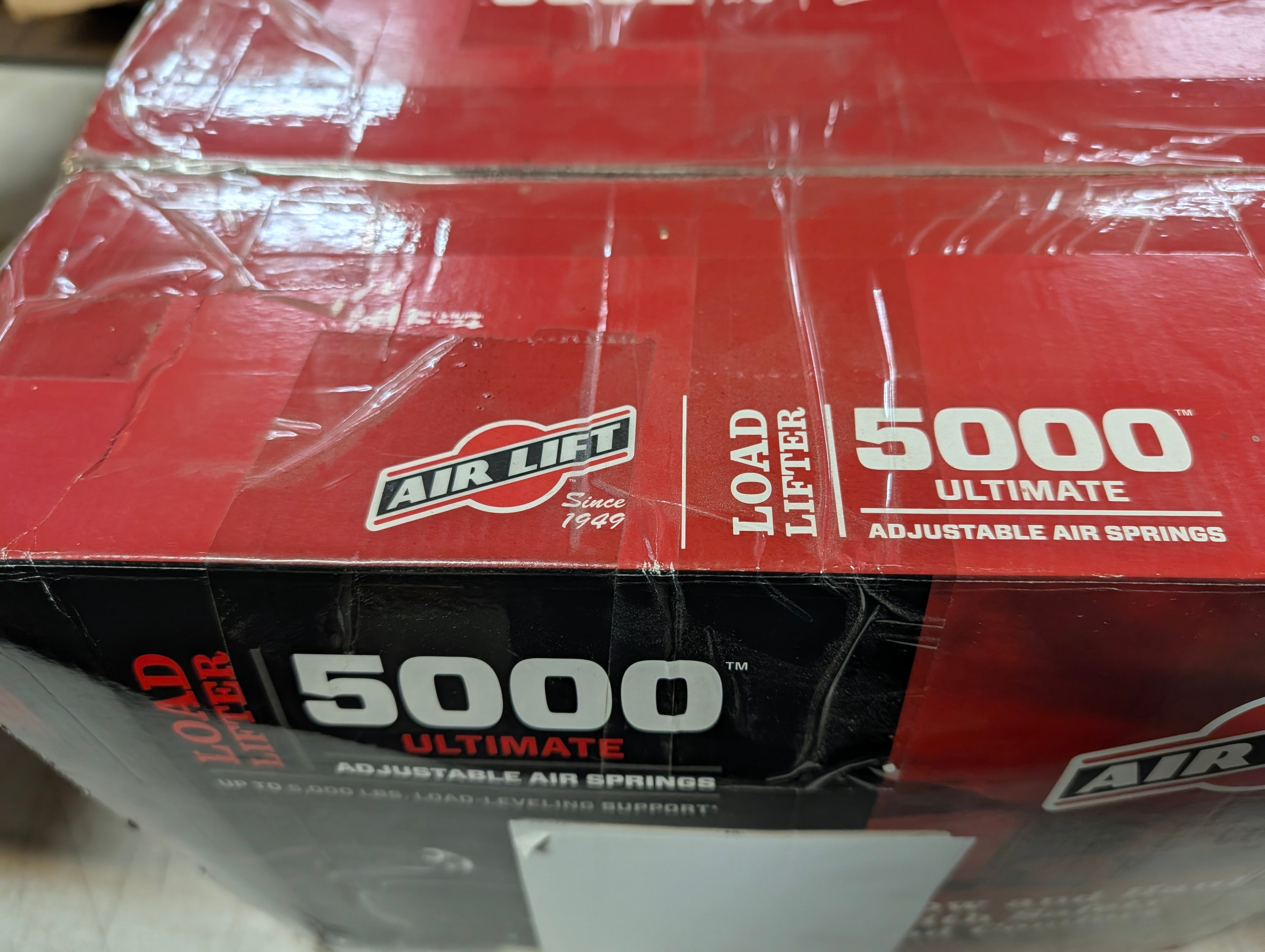 Air Lift LoadLifter 5000 Ultimate Adjustable Air Springs Kit – Up to 5,000 lb Leveling