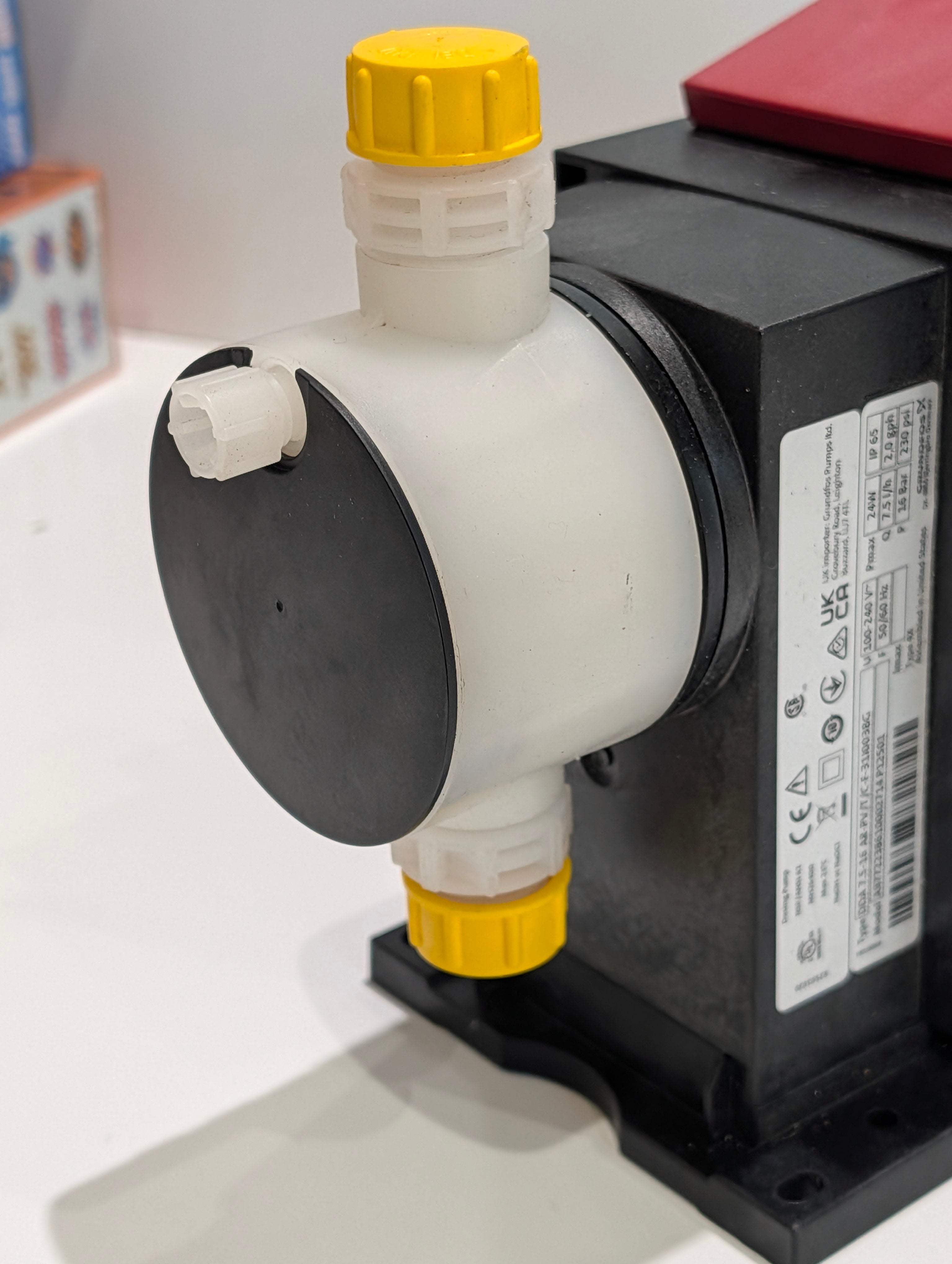 Grundfos DDA 7.5-16 AR-PV/T/C-F-31I003BG Digital Dosing Pump 7.5L/H 230 PSI