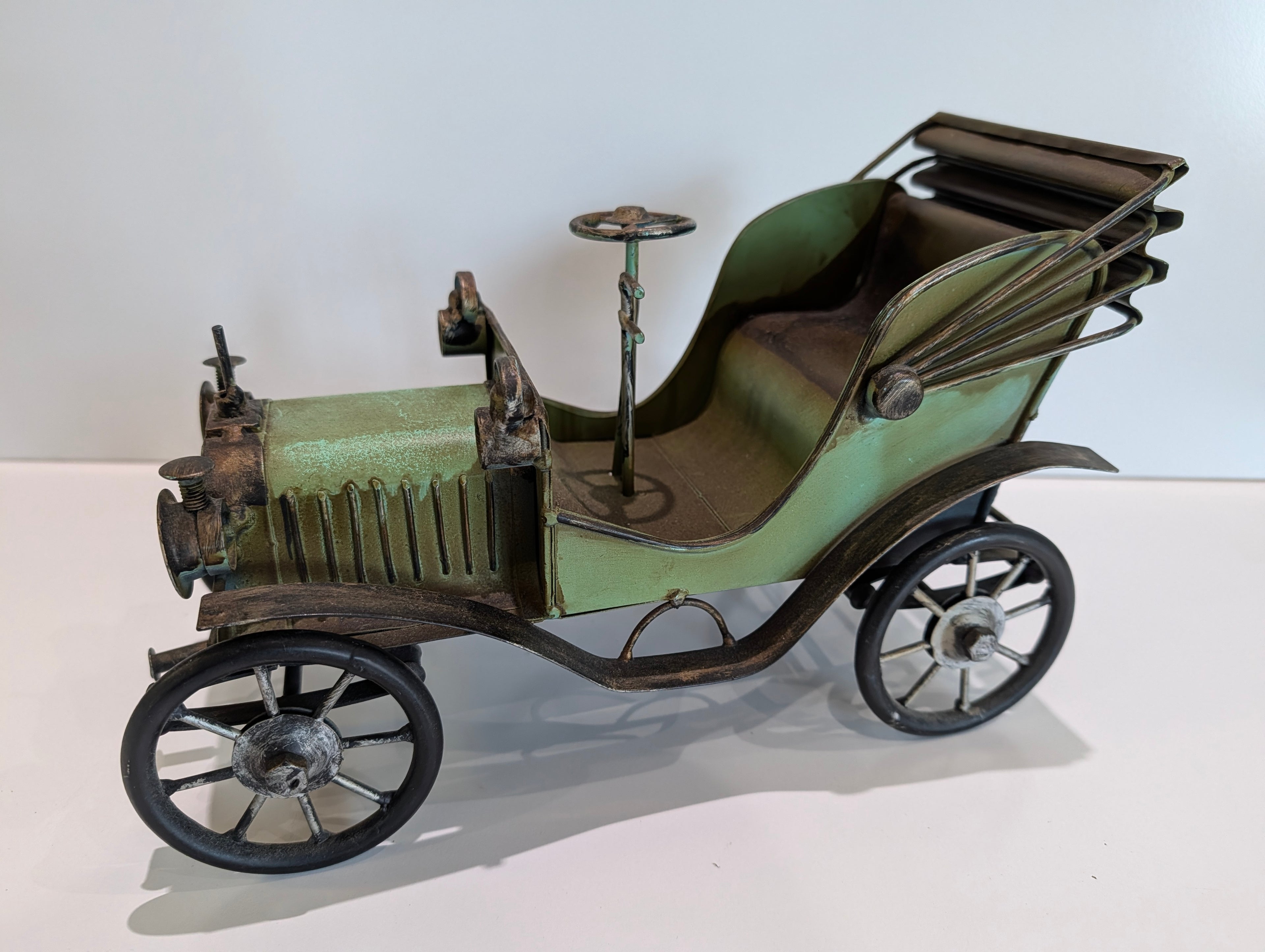 Vintage Metal 1900s Style Antique Automobile Model Decorative Car Sculpture