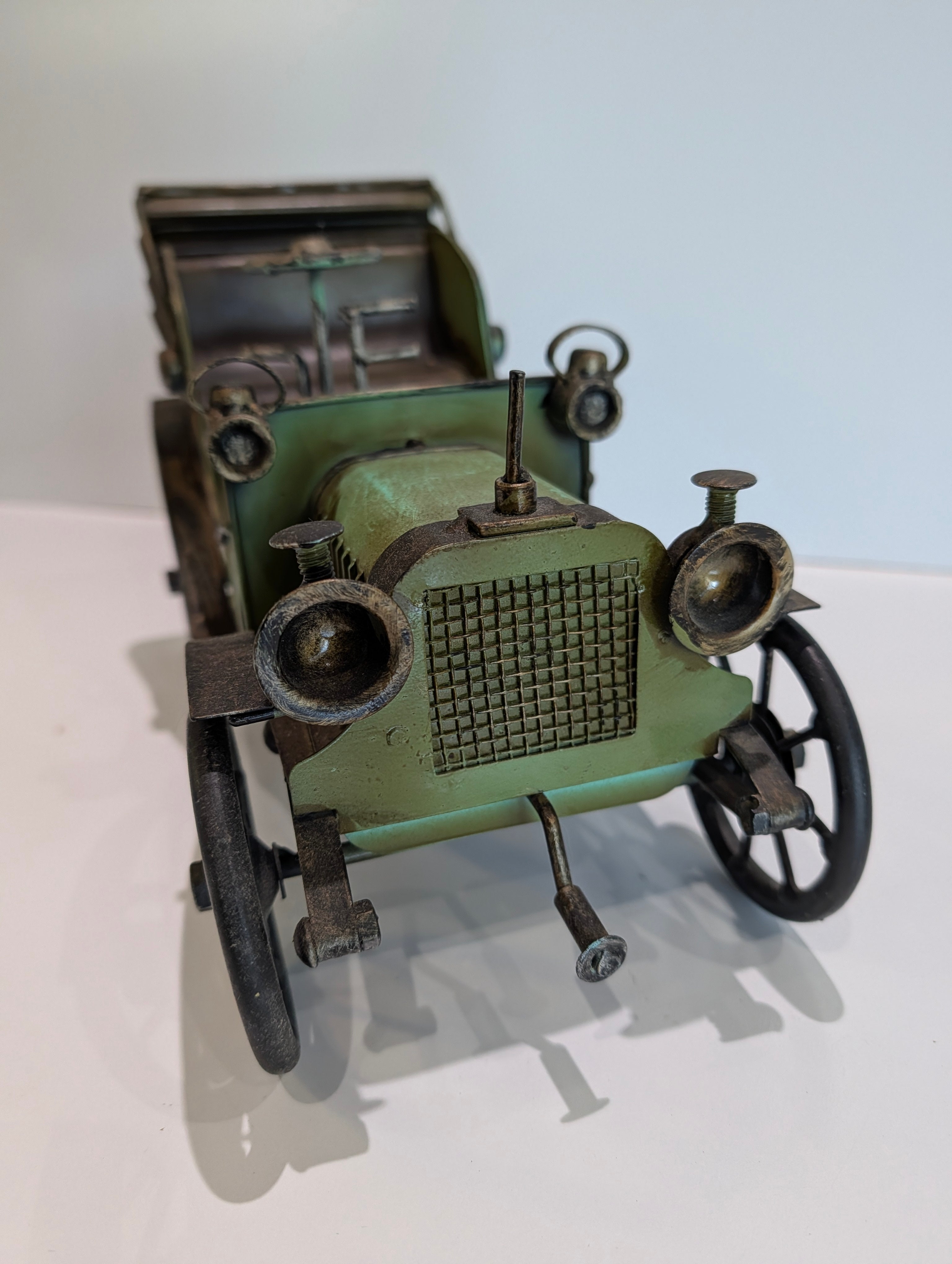 Vintage Metal 1900s Style Antique Automobile Model Decorative Car Sculpture