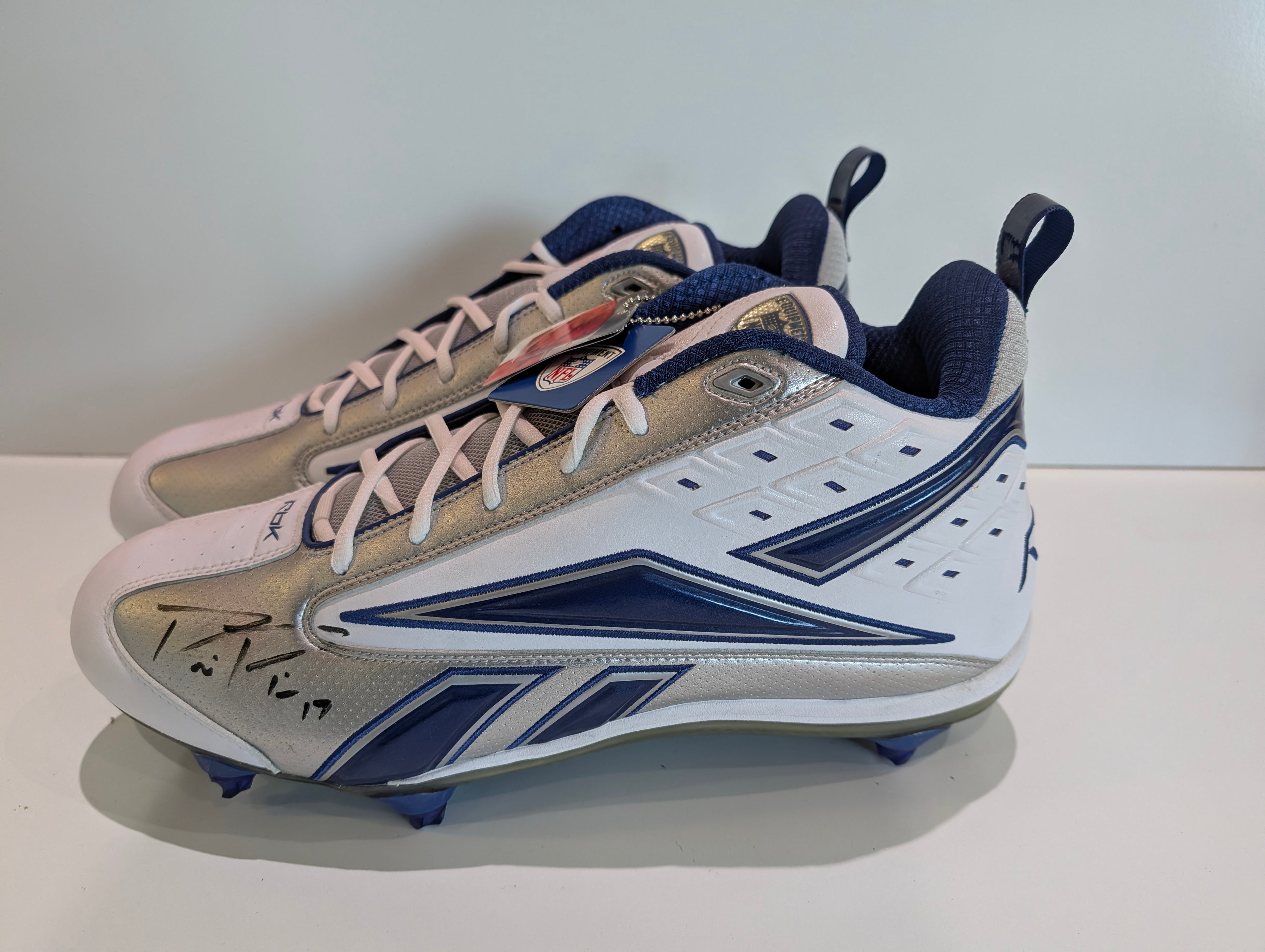 Phillip Rivers Cleats Auto - Game Issued