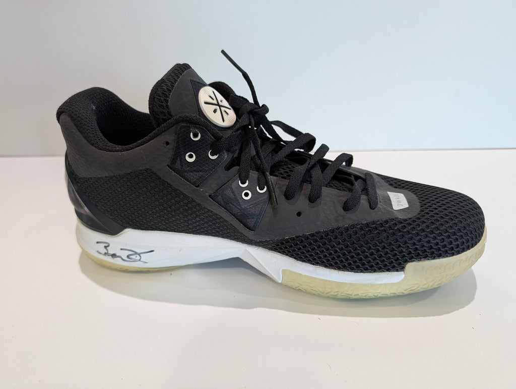 Dwyane Wade Signed Li-Ning Way Of Wade Basketball Shoe Autograph Display Piece