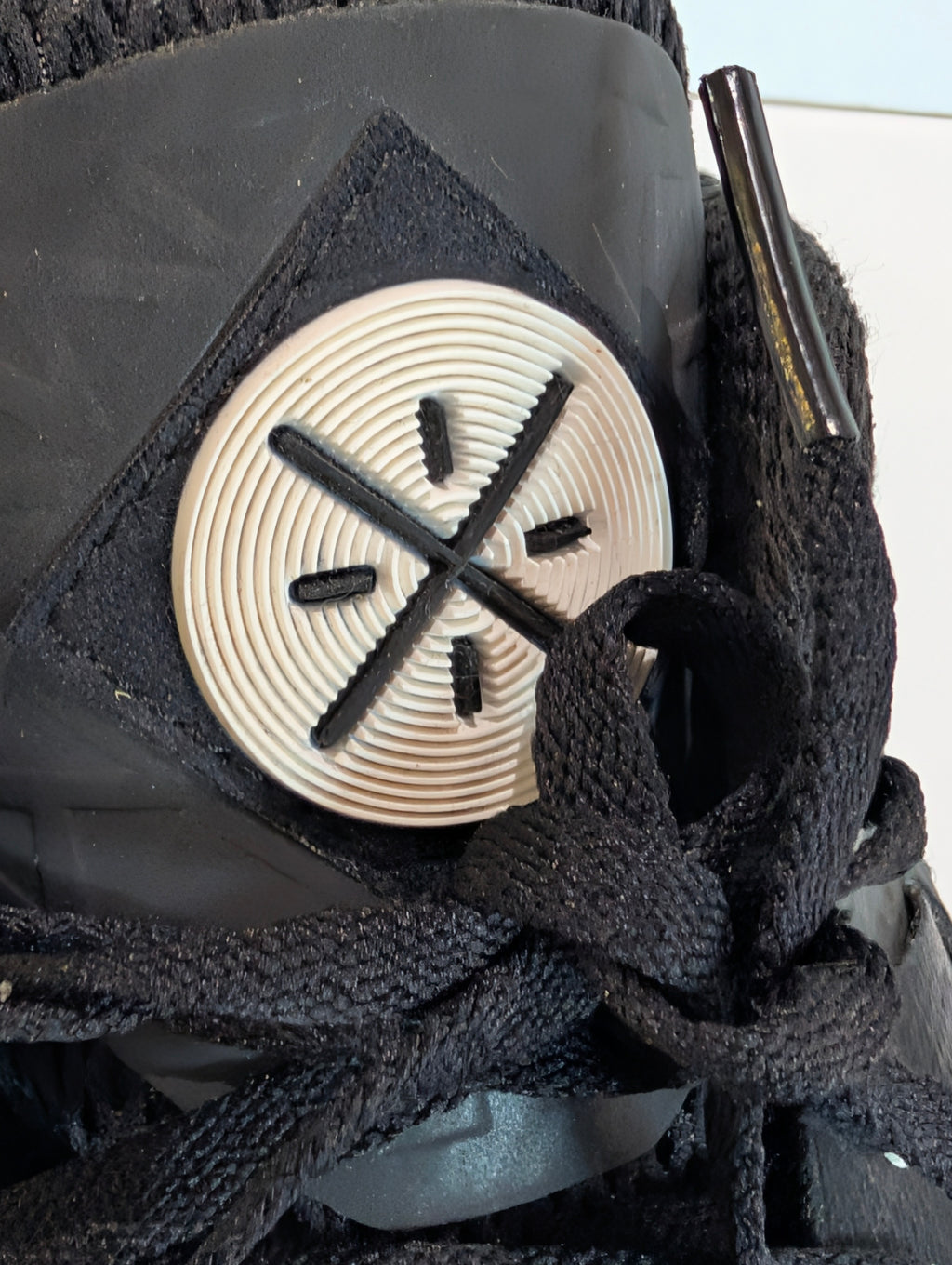 Dwyane Wade Signed Li-Ning Way Of Wade Basketball Shoe Autograph Display Piece