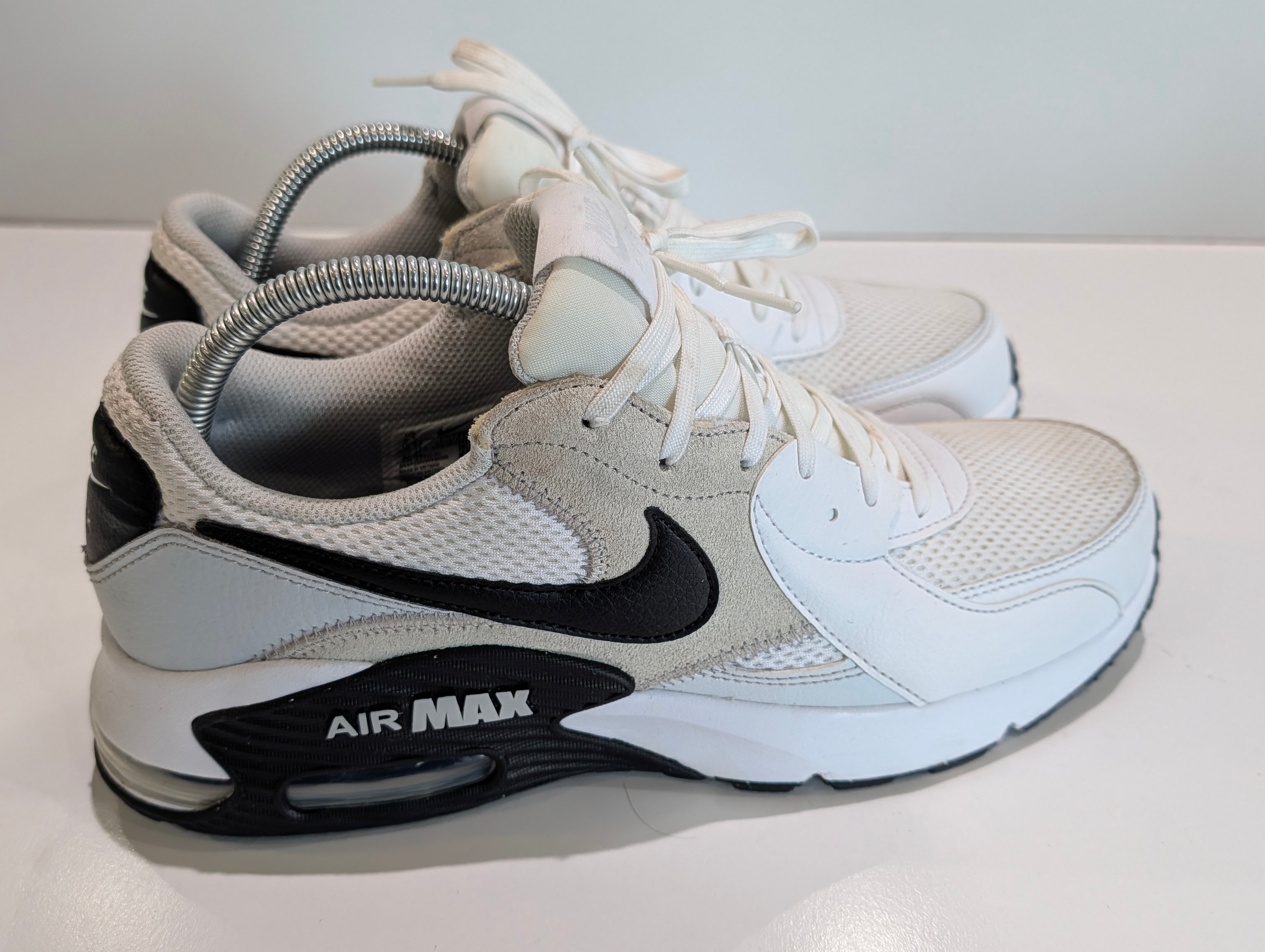 Nike Air Max Excee White Black Men’s Size 9.5 Running Shoes FN7304-100