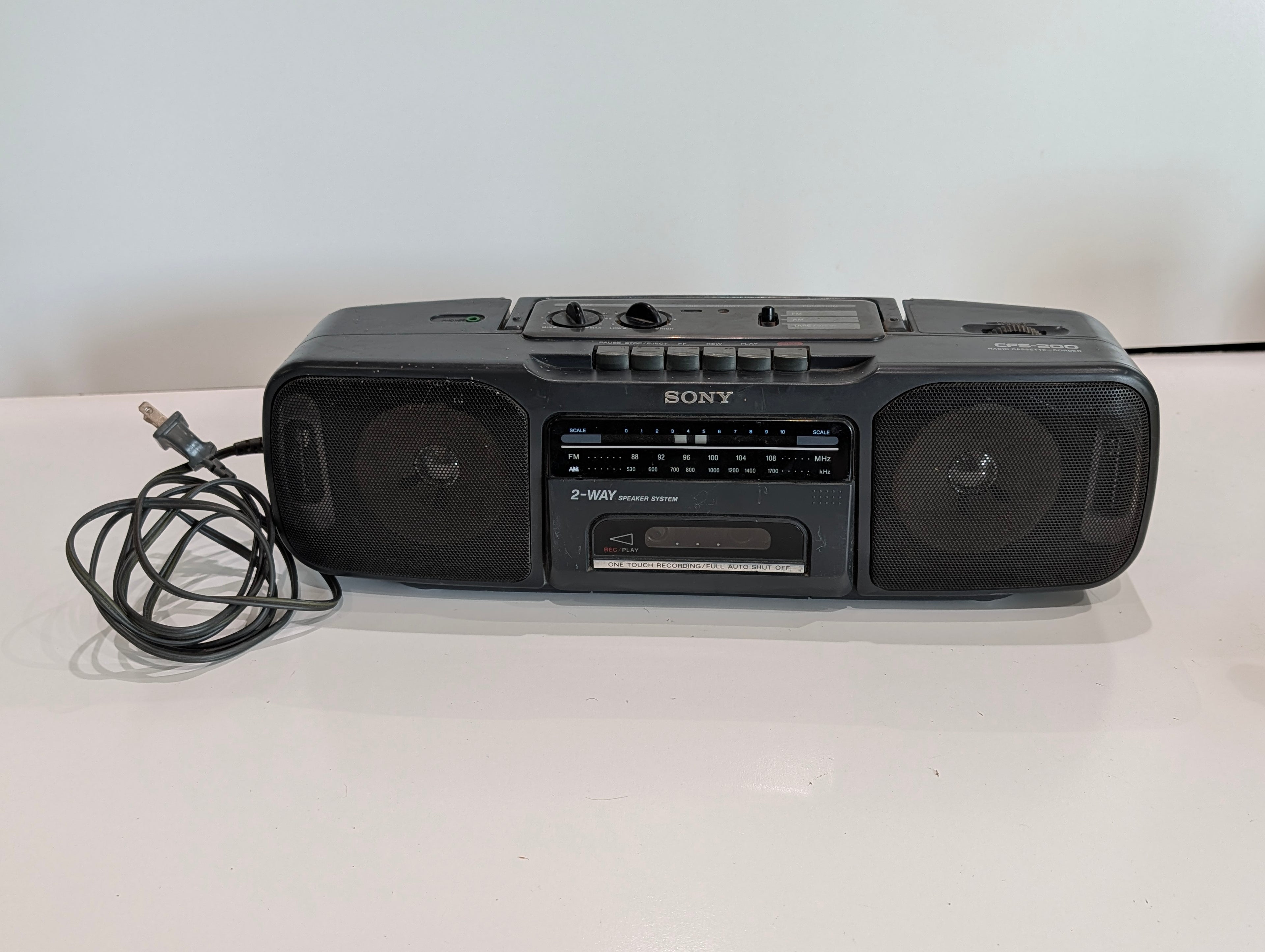 Sony CFS-200 AM FM Radio Cassette Recorder Boombox Portable Stereo Player
