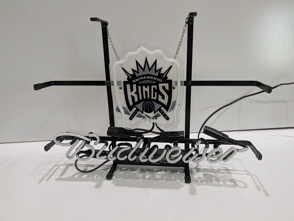Budweiser Neon Beer Sign Sacramento Kings NBA Bar Light Display Vintage
