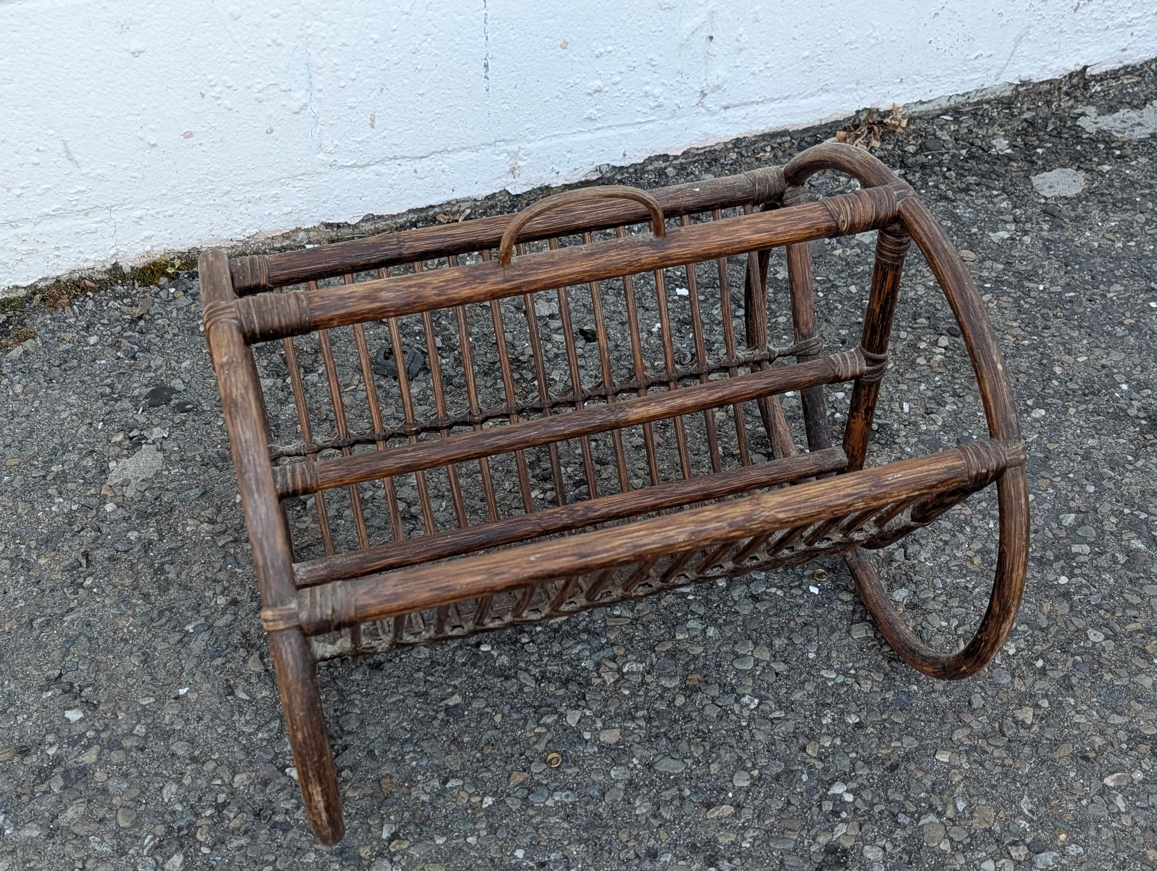 Vintage Rattan Magazine Rack Curved Bamboo Wicker Holder Boho Decor Stand