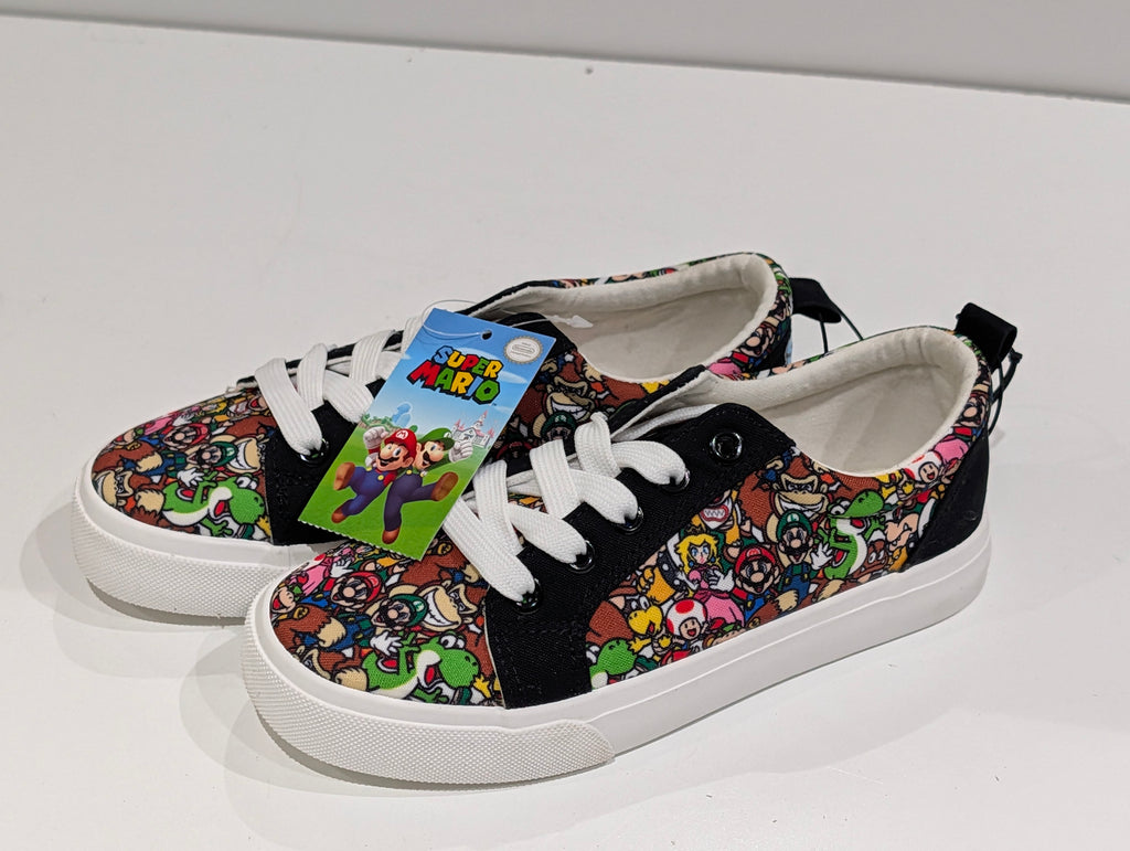 Super Mario Kids Sneakers Size 2 Licensed Character Canvas Lace Up Shoes