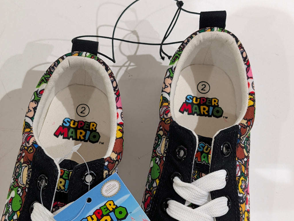 Super Mario Kids Sneakers Size 2 Licensed Character Canvas Lace Up Shoes
