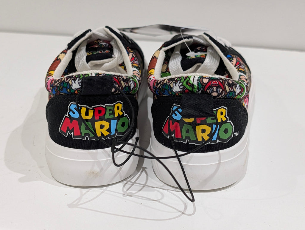Super Mario Kids Sneakers Size 2 Licensed Character Canvas Lace Up Shoes