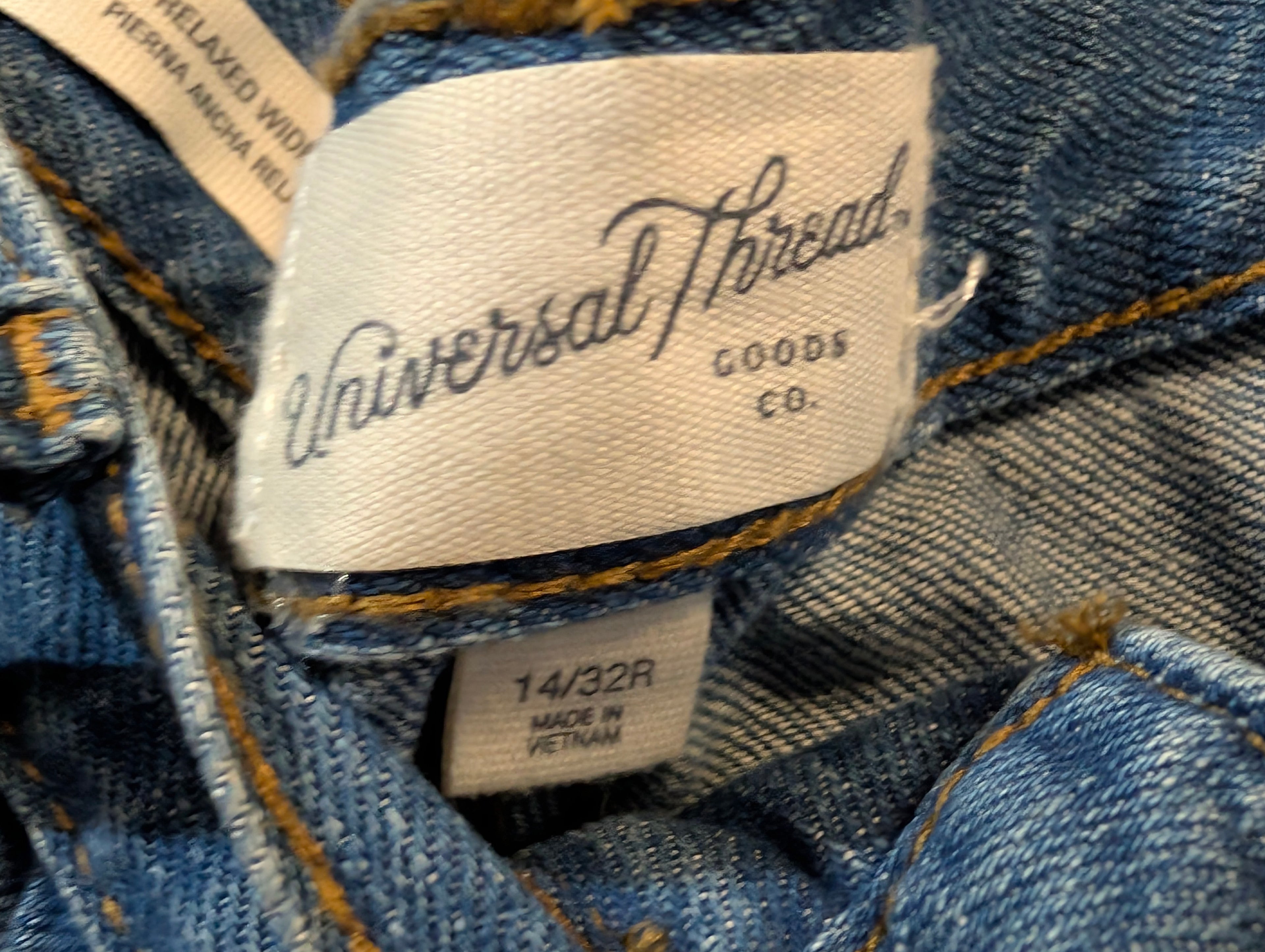 Universal Thread Women’s Relaxed Wide Leg Jeans Size 14 32x32 Blue Denim Cotton