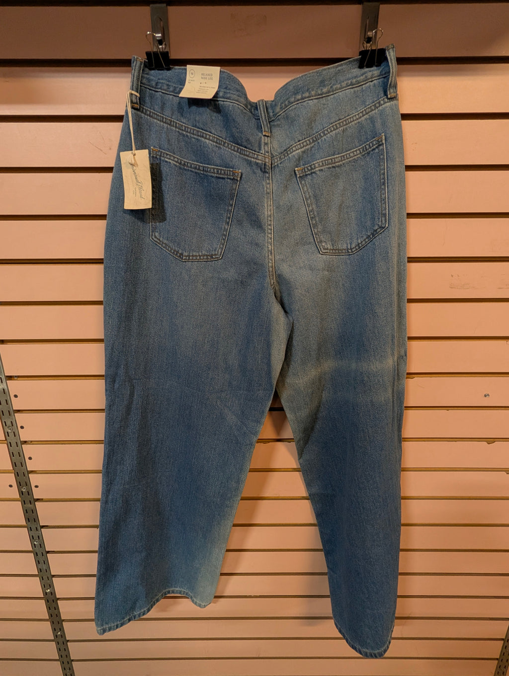Universal Thread Women’s Relaxed Wide Leg Jeans Size 14 32x32 Blue Denim Cotton