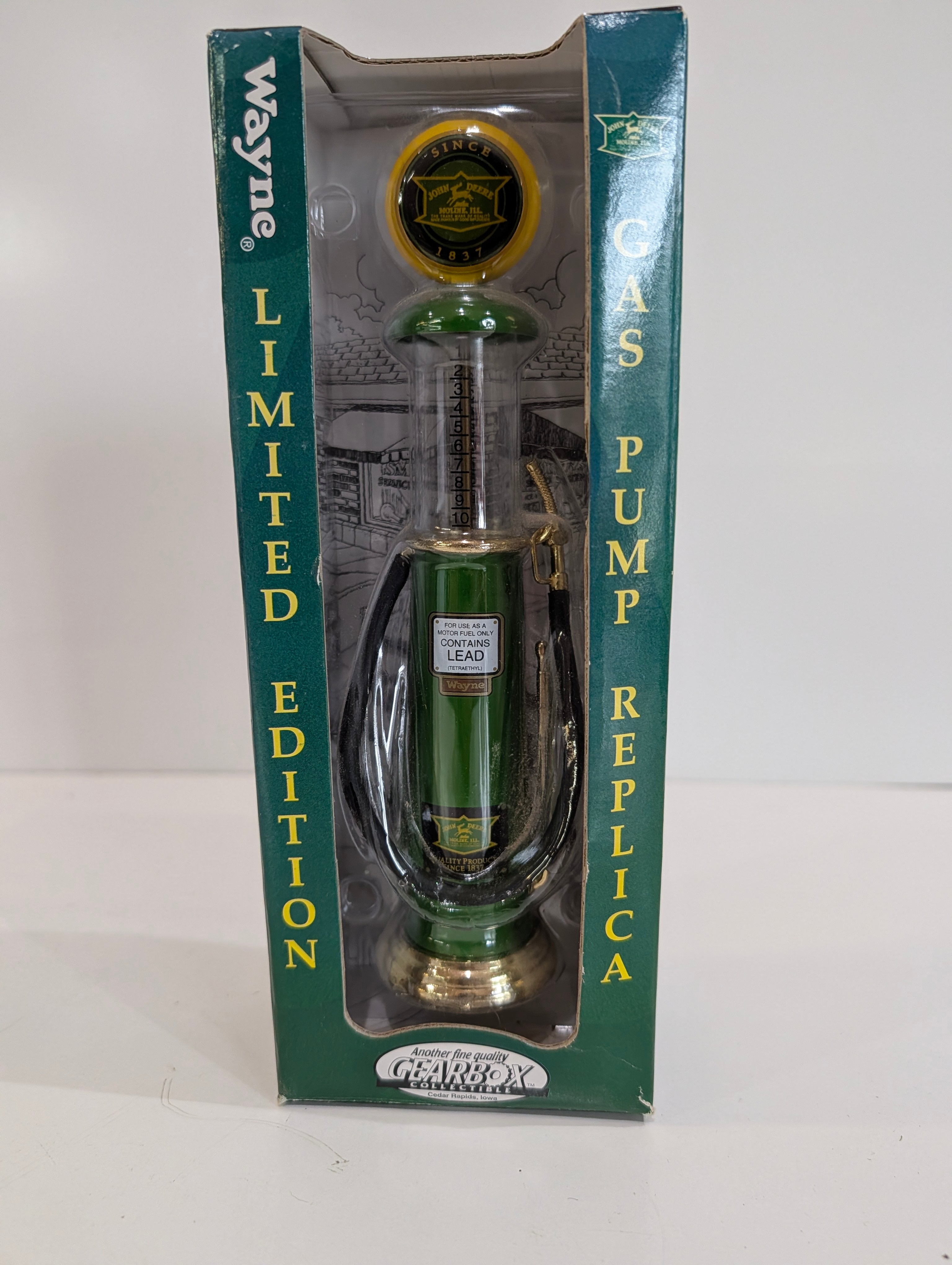 Wayne Gas Pump Replica John Deere Gearbox Diecast Limited Edition 1999