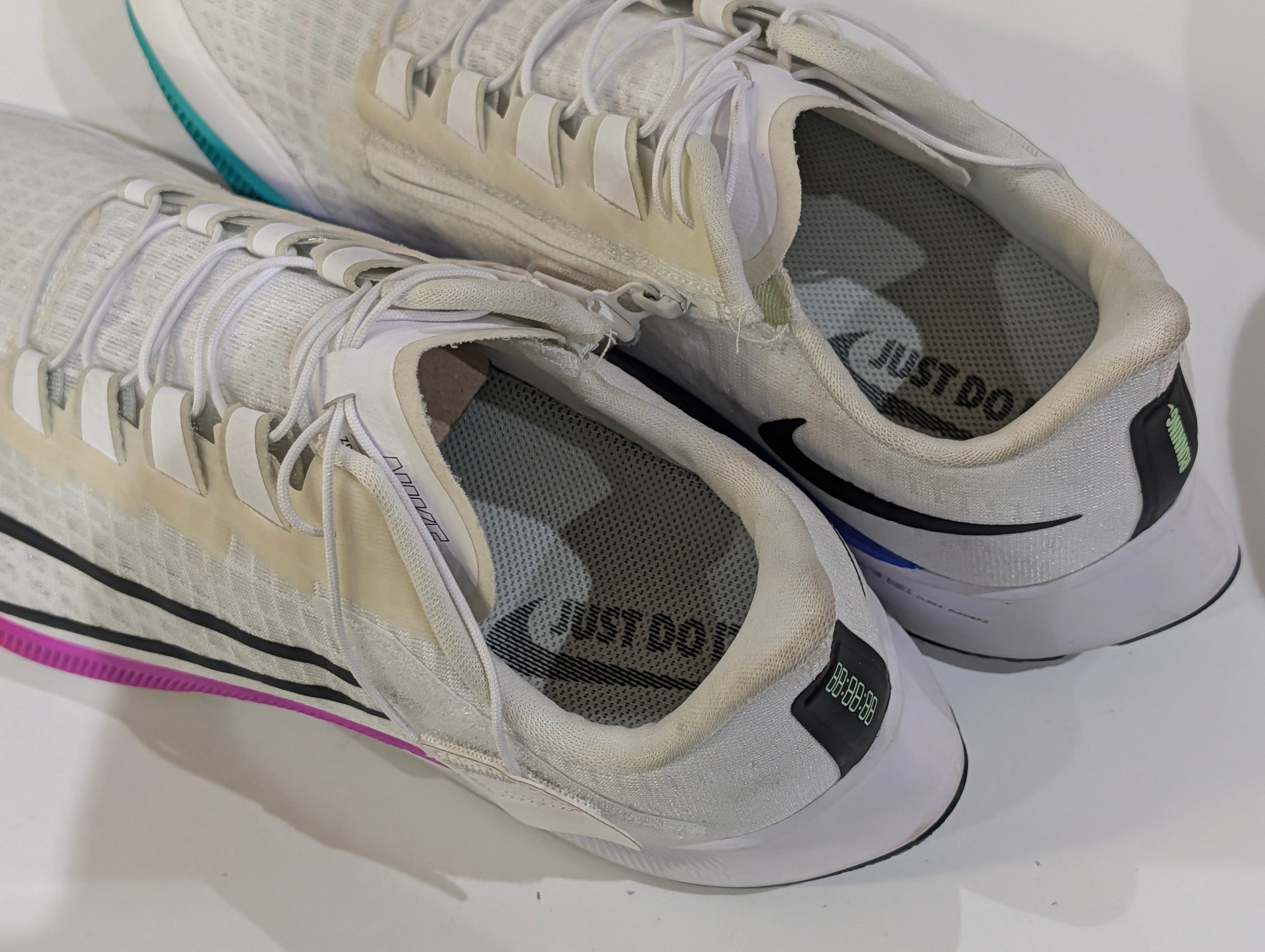 Nike Air Zoom Pegasus 37 Running Shoes White Multicolor Mens Size 11 CK8446