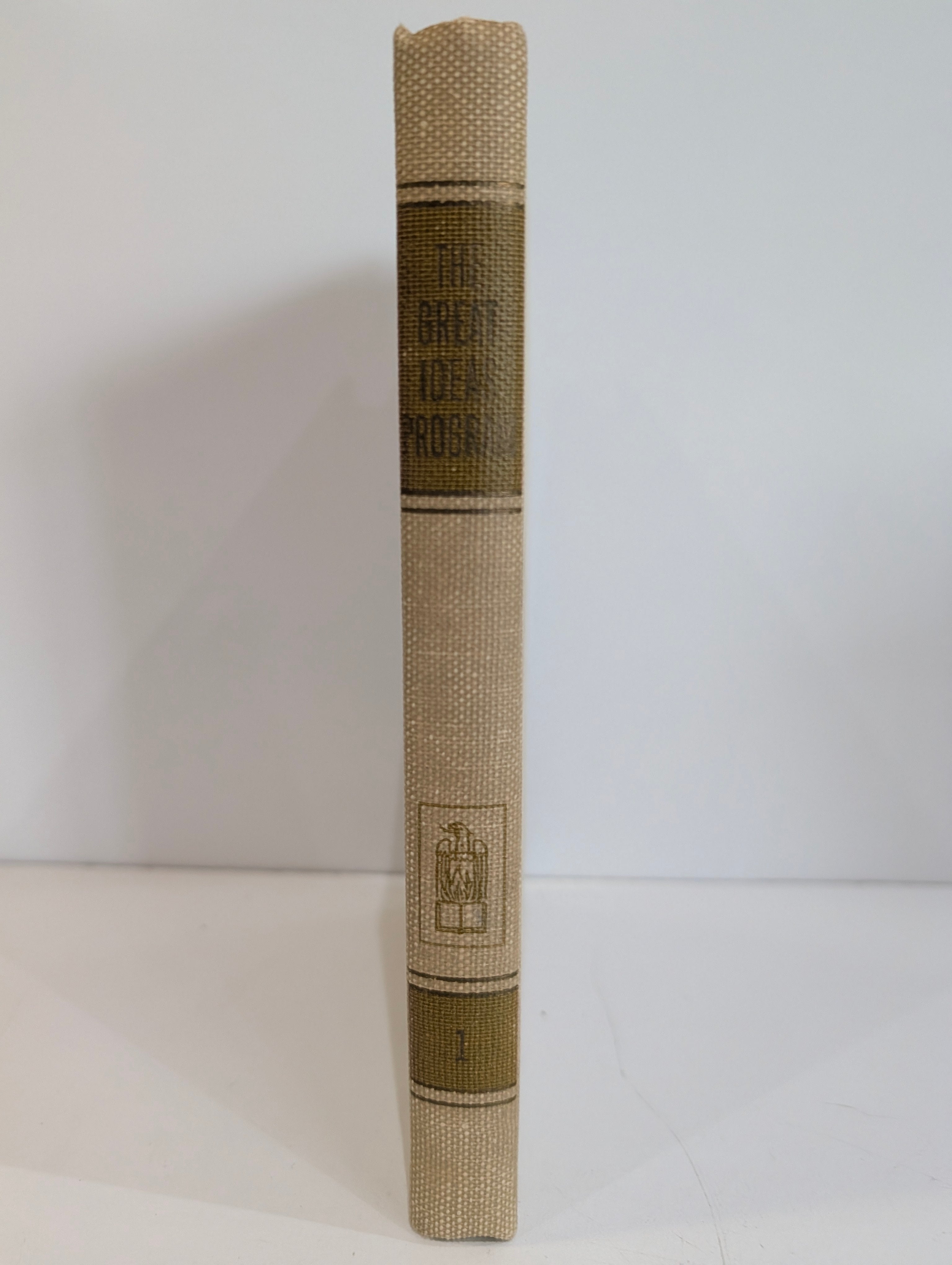 Vintage Great Ideas Program Britannica 9 Volume Hardcover Book Set Classics